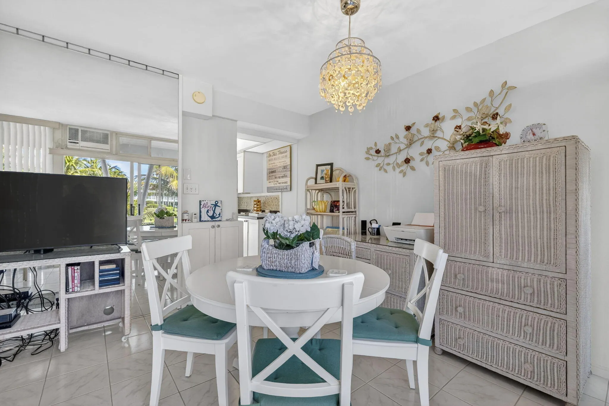 1221 HILLSBORO MILE #23A