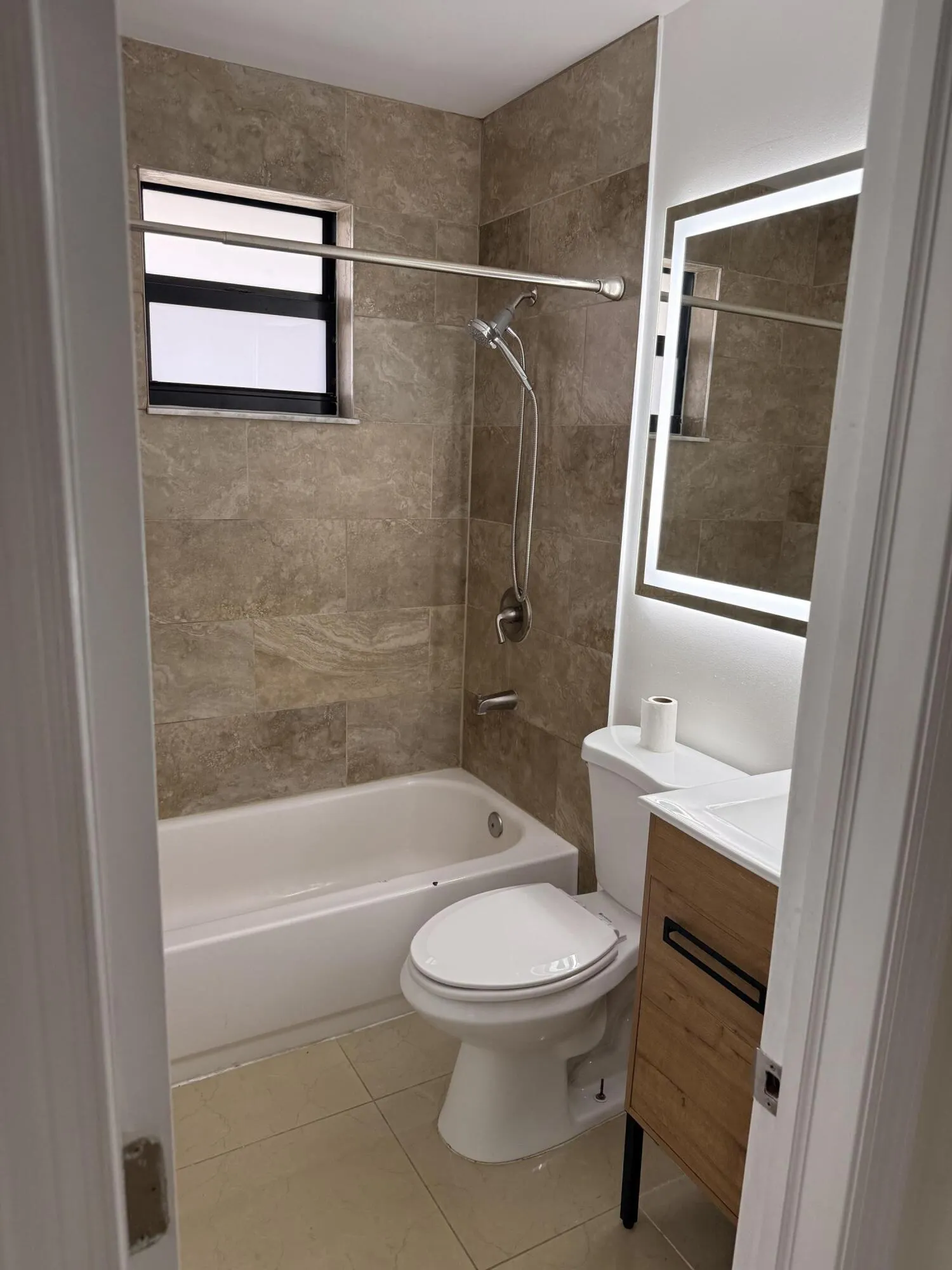 1501 NE 7TH Avenue #1