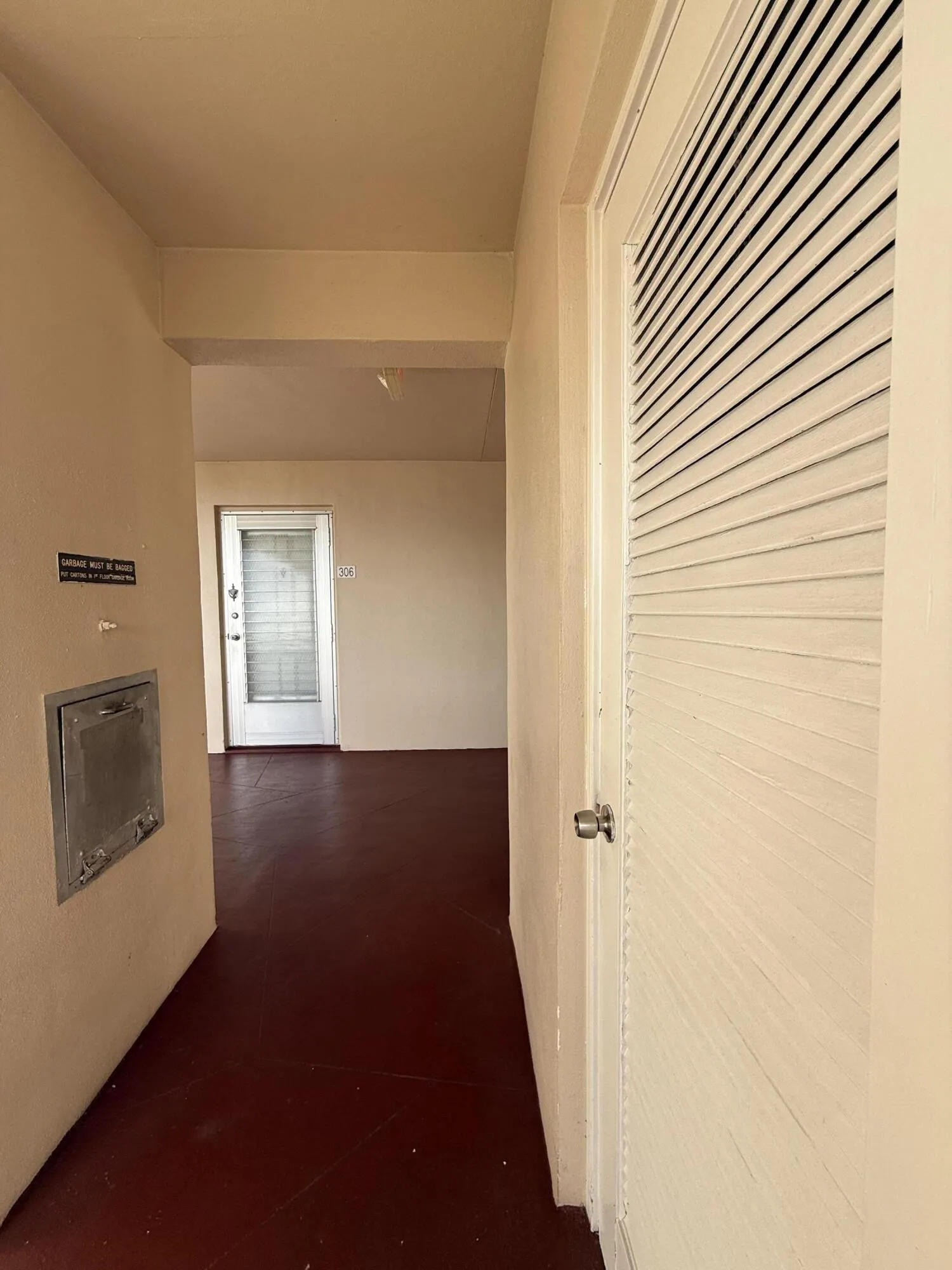 2855 GARDEN Drive S #306