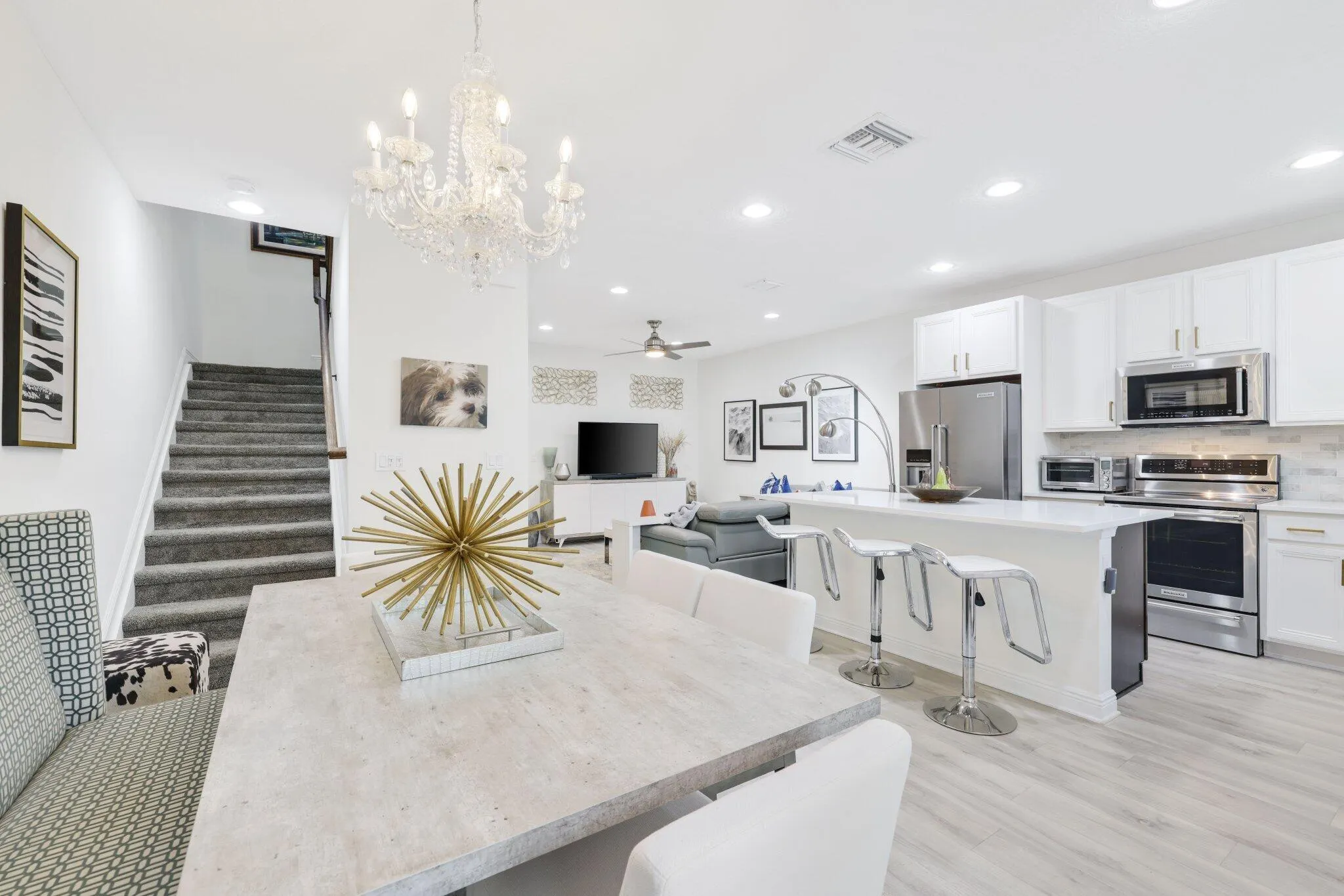 3112 Waterside Circle