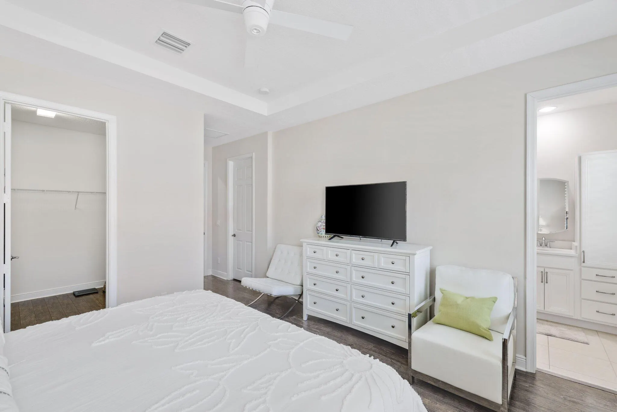 3112 Waterside Circle