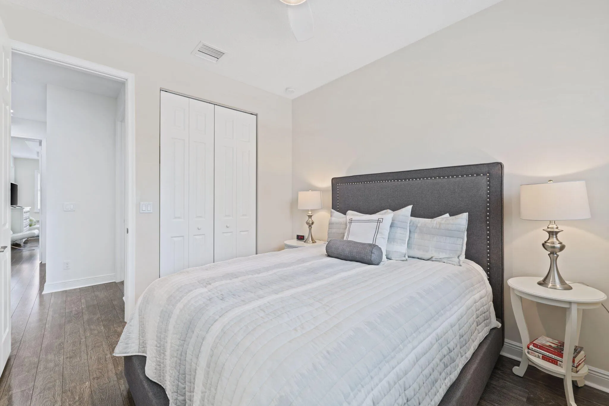 3112 Waterside Circle
