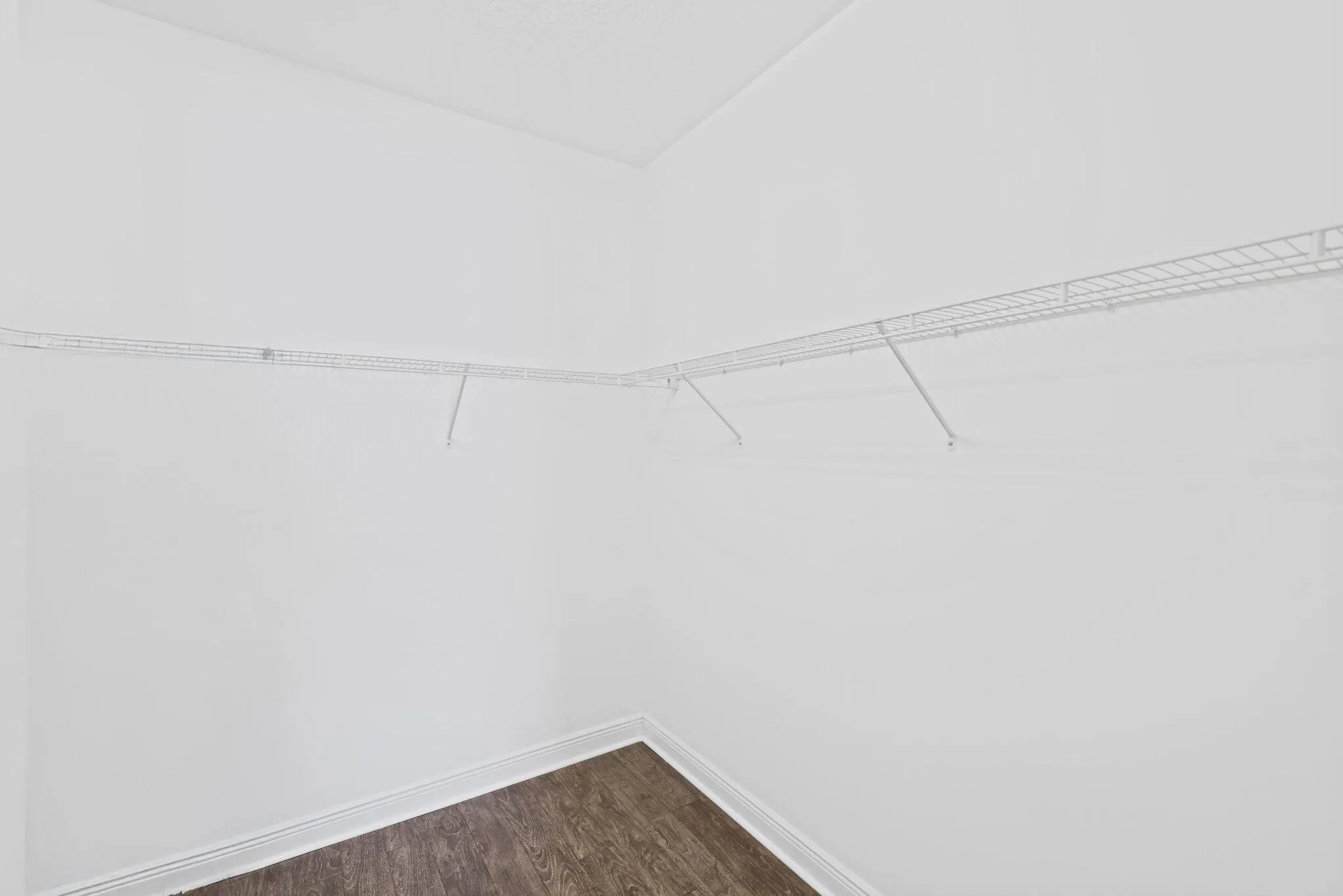 3112 Waterside Circle