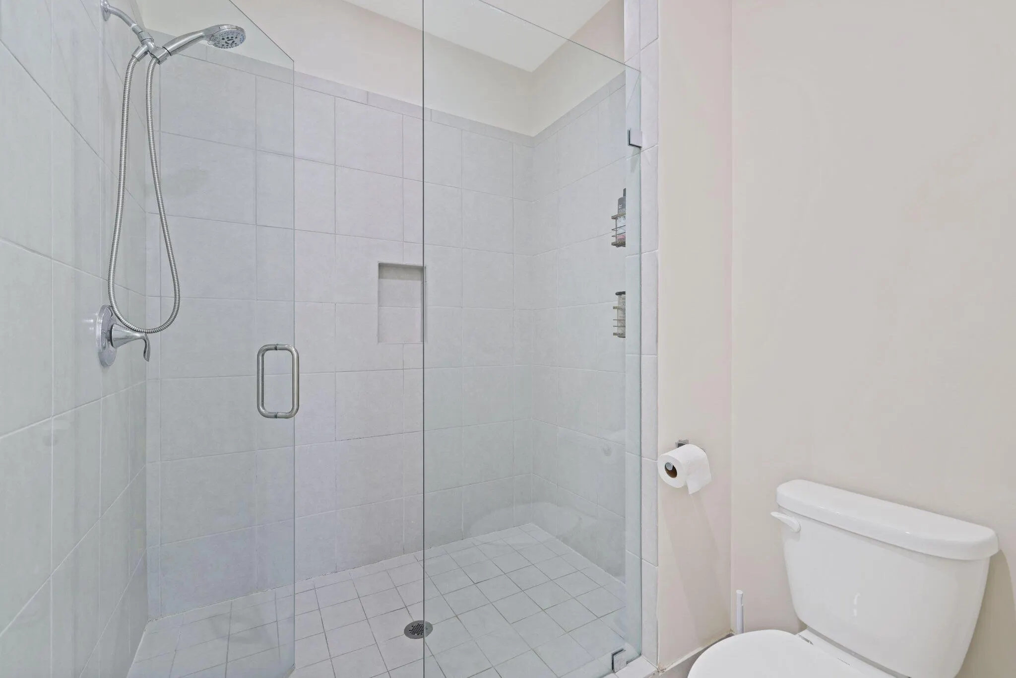 3112 Waterside Circle