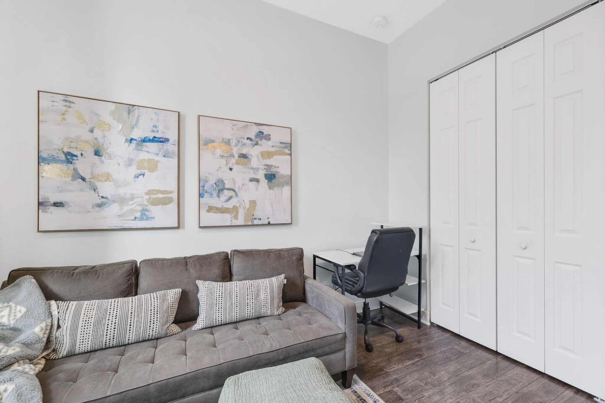 3112 Waterside Circle