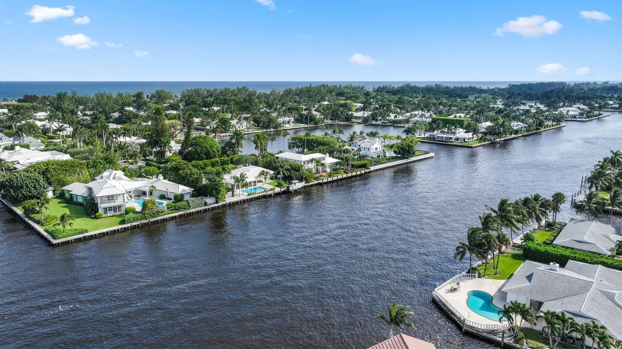 3112 Waterside Circle