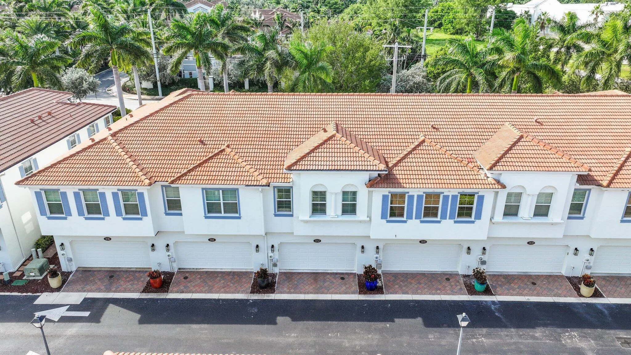 3112 Waterside Circle