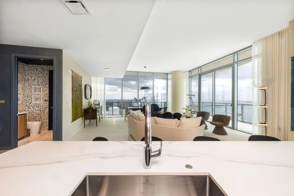 1400 Biscayne Boulevard #5104