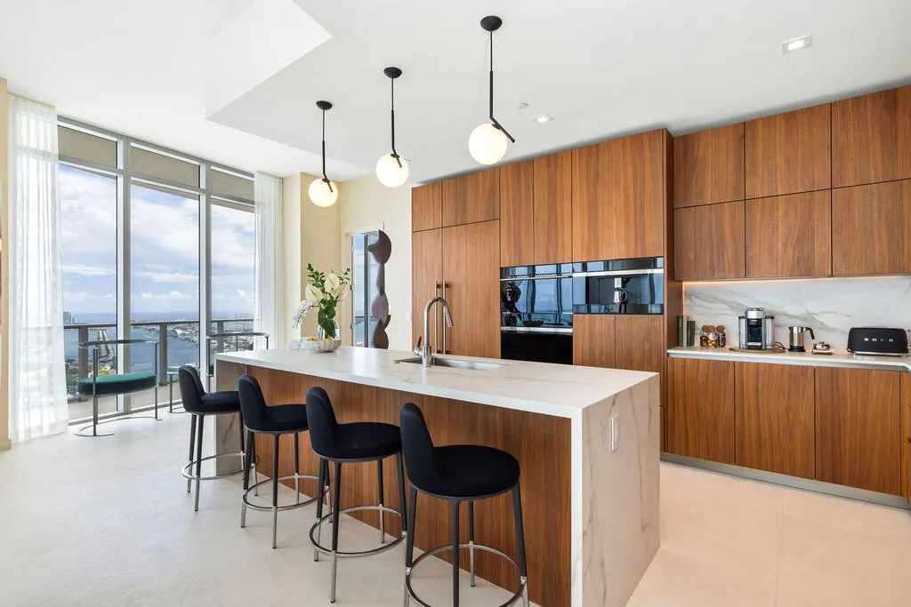 1400 Biscayne Boulevard #5104