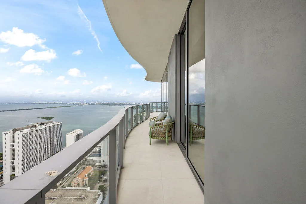 1400 Biscayne Boulevard #5104
