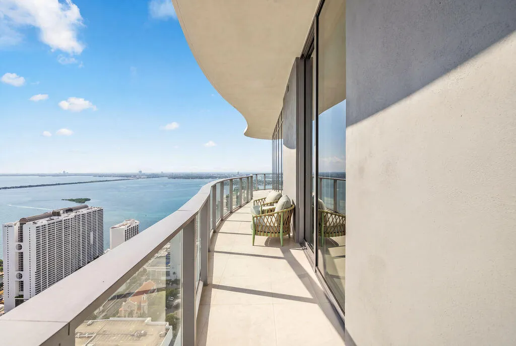 1400 Biscayne Boulevard #5104