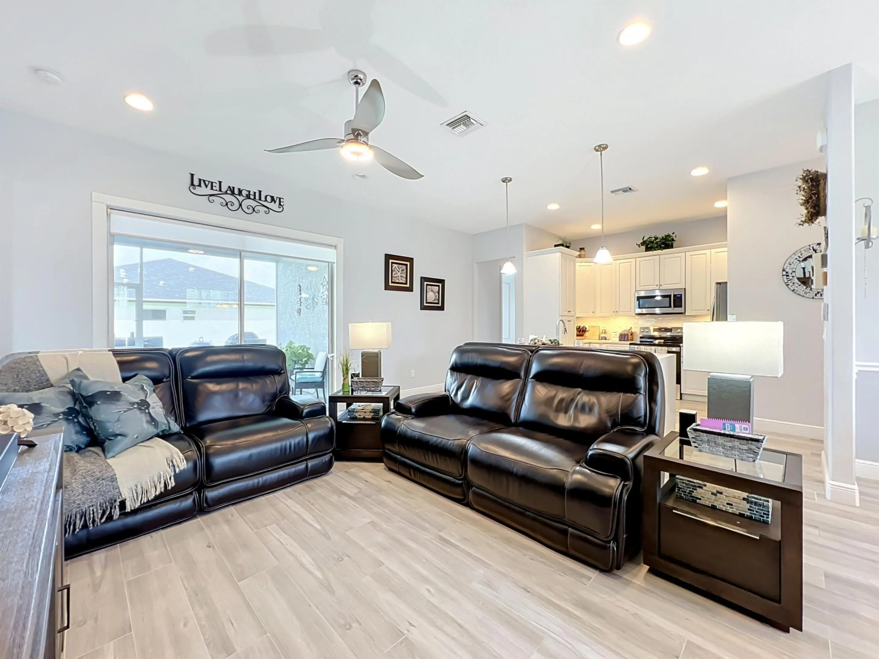 1263 SW FOX Court