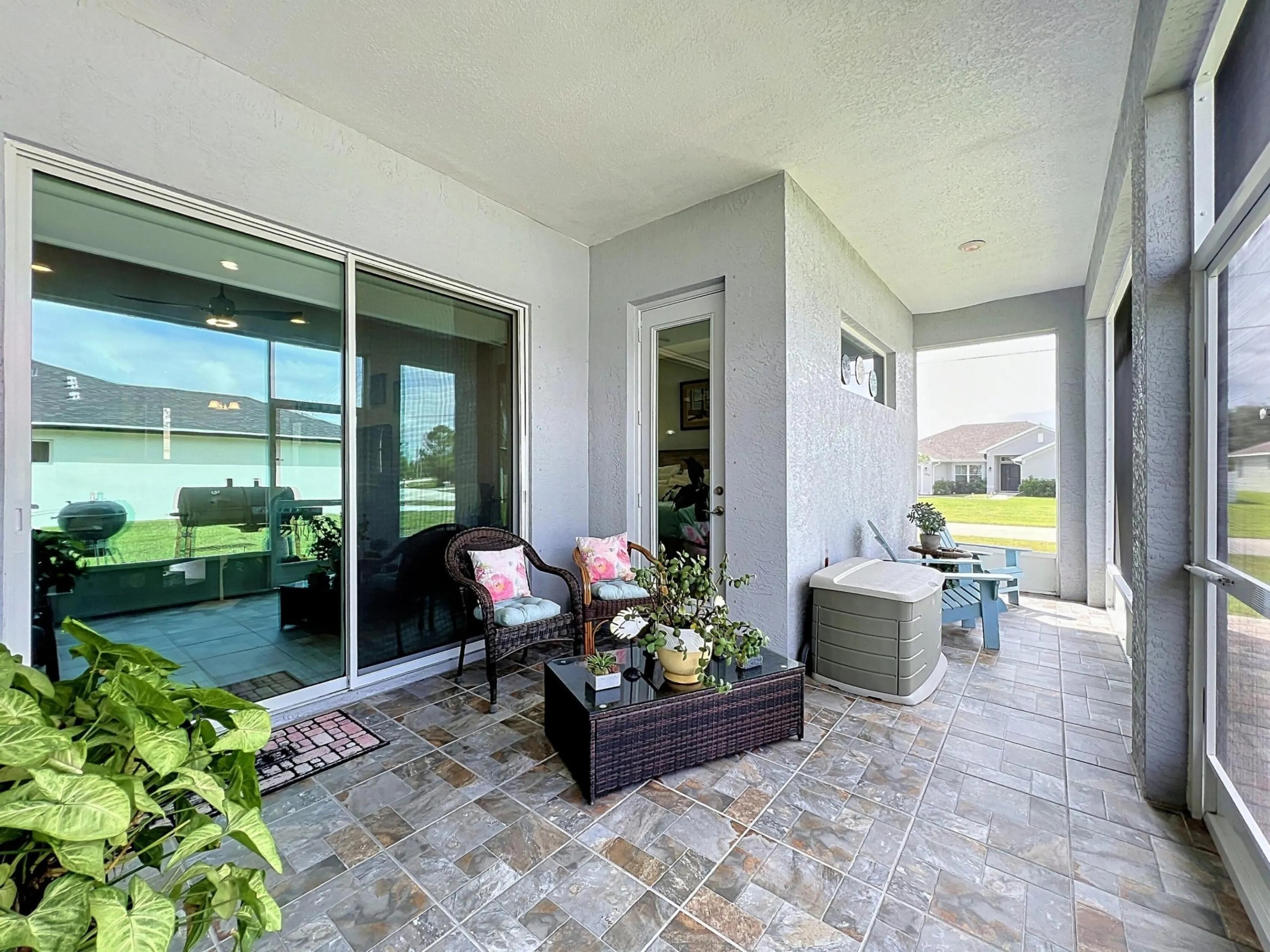 1263 SW FOX Court