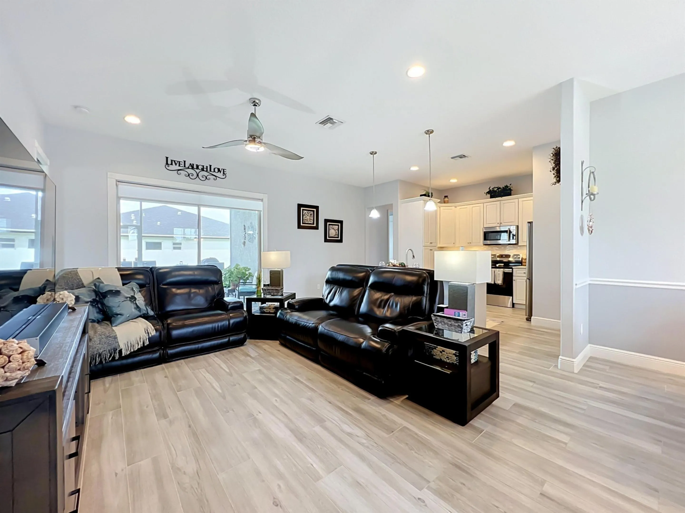 1263 SW FOX Court