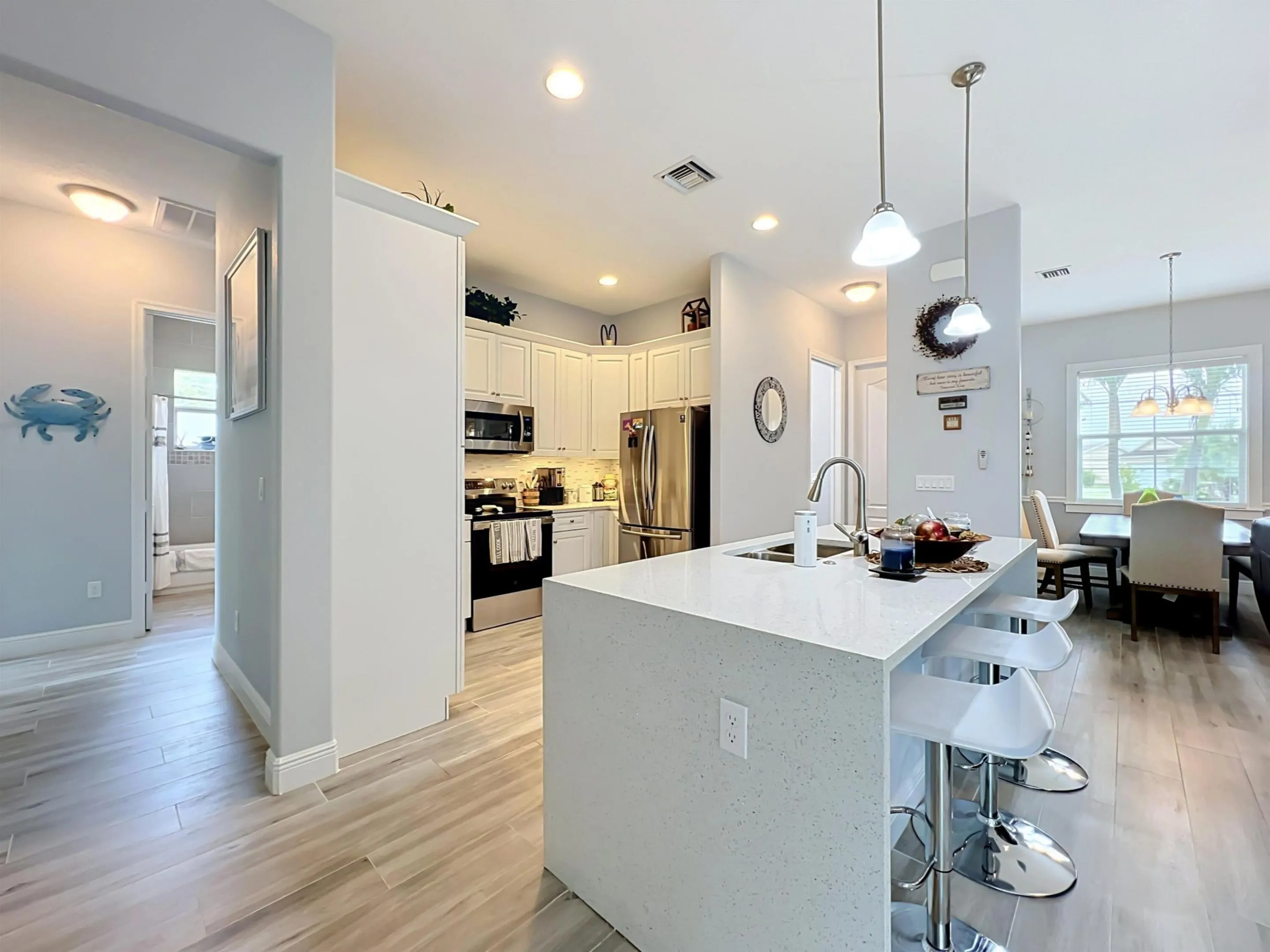 1263 SW FOX Court