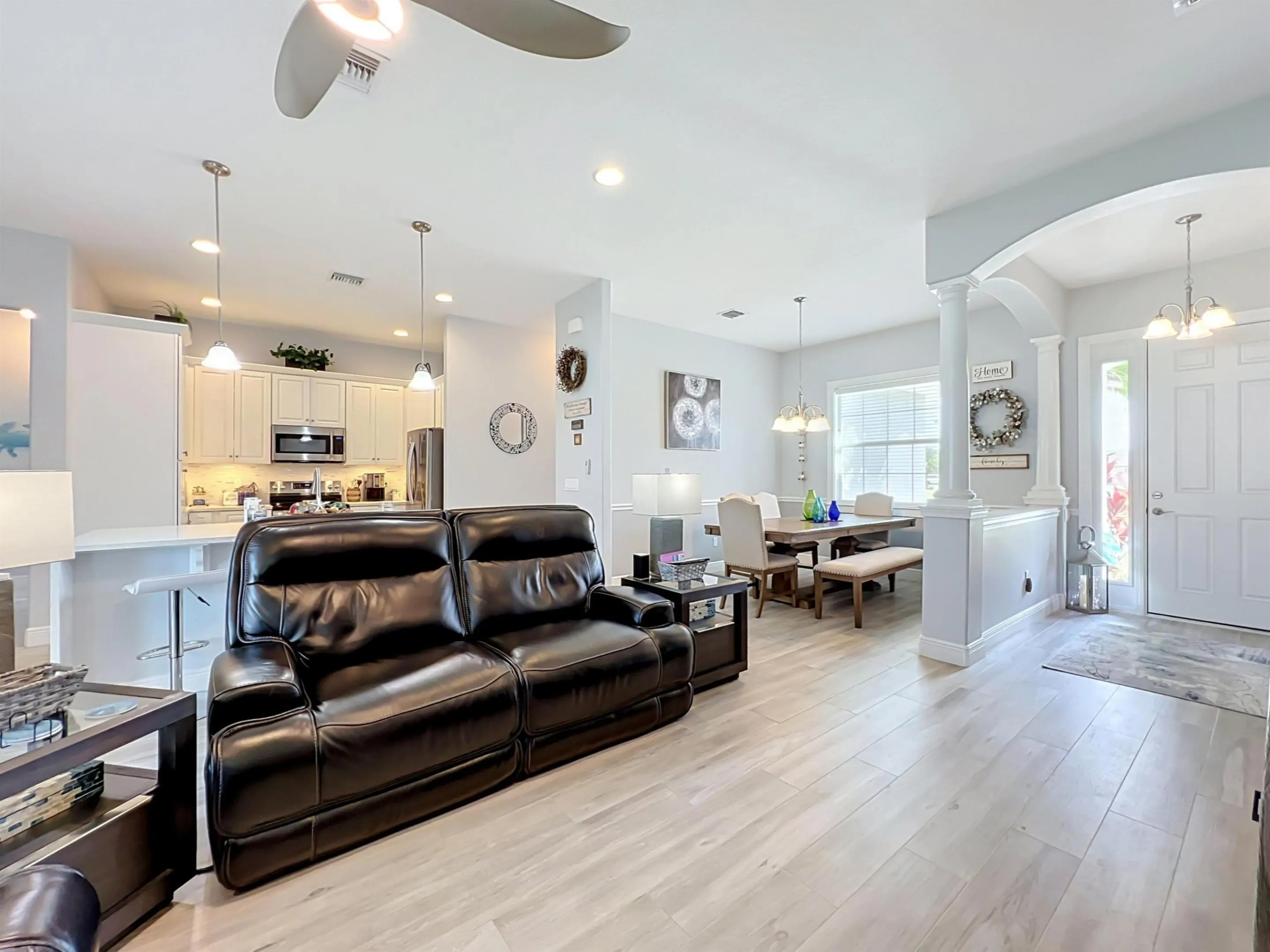 1263 SW FOX Court