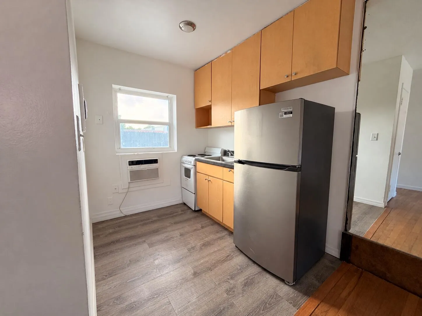 2037 Madison Street #2