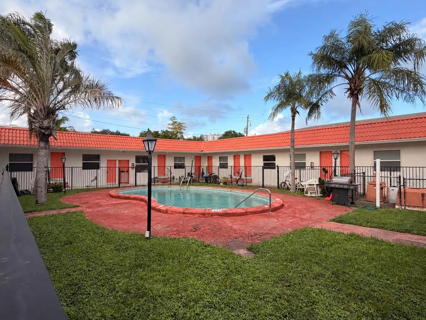 2037 Madison Street #2
