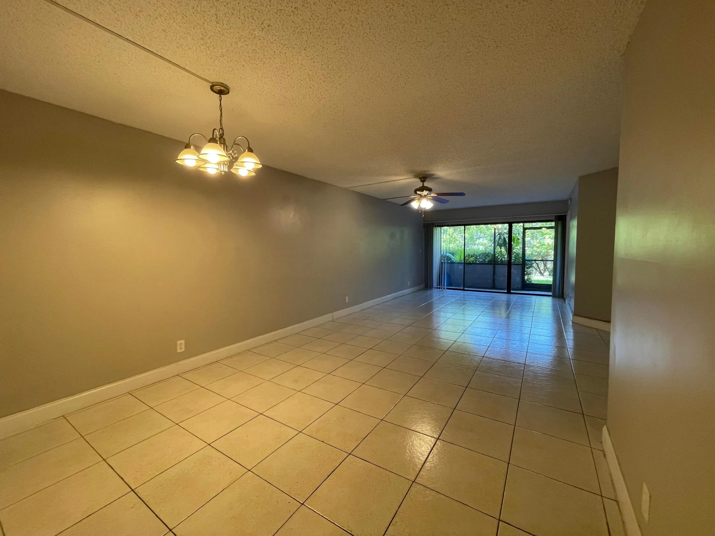 2967 RIVERSIDE Drive #109