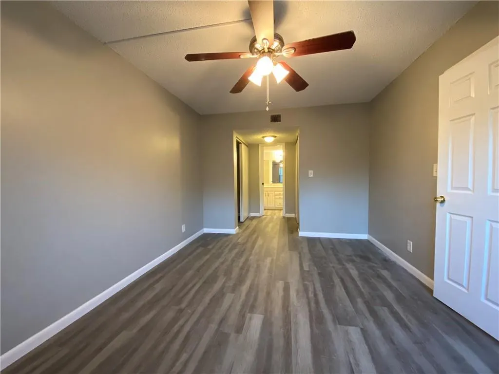 2967 RIVERSIDE Drive #109