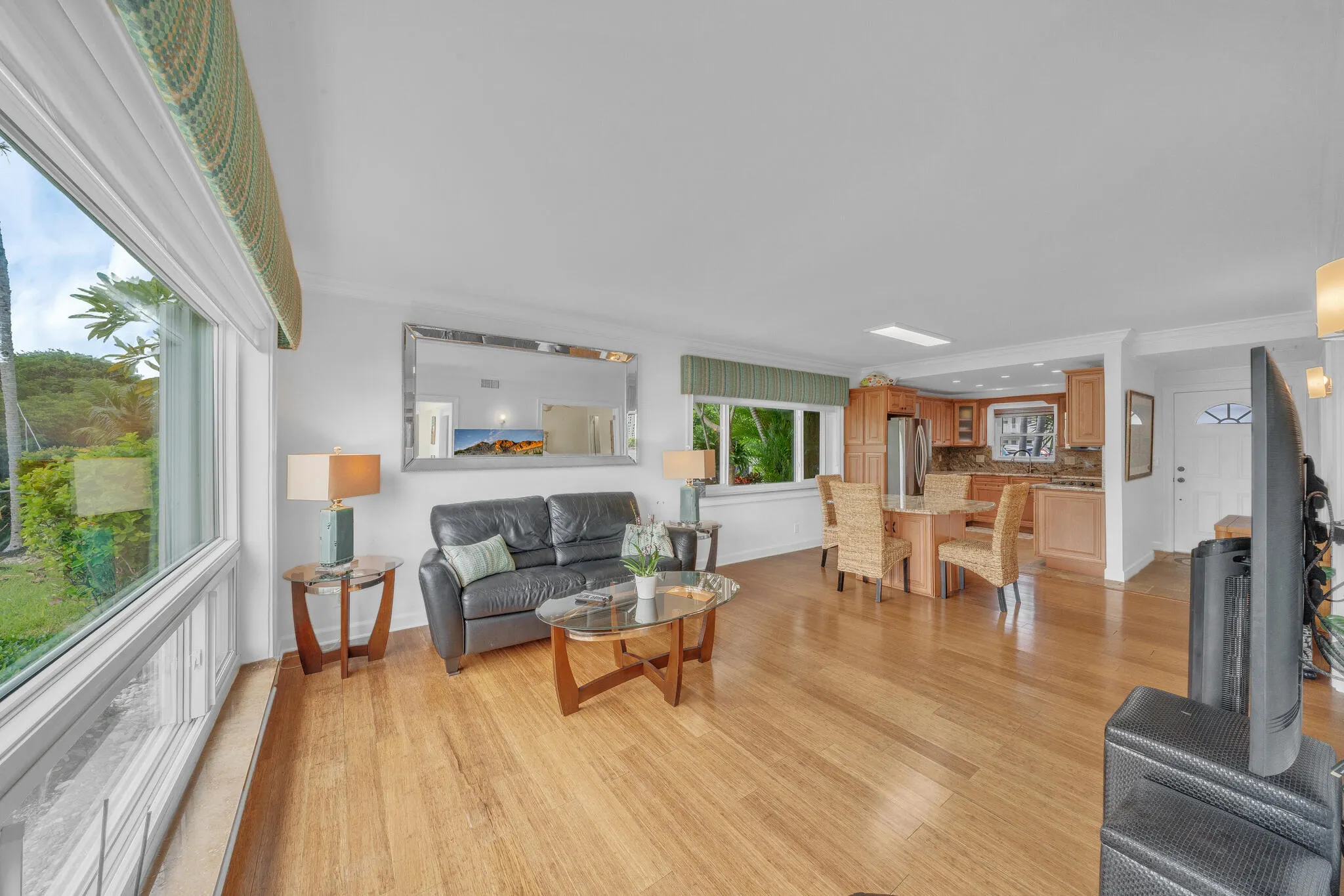 711 NE HARBOUR Terrace #312