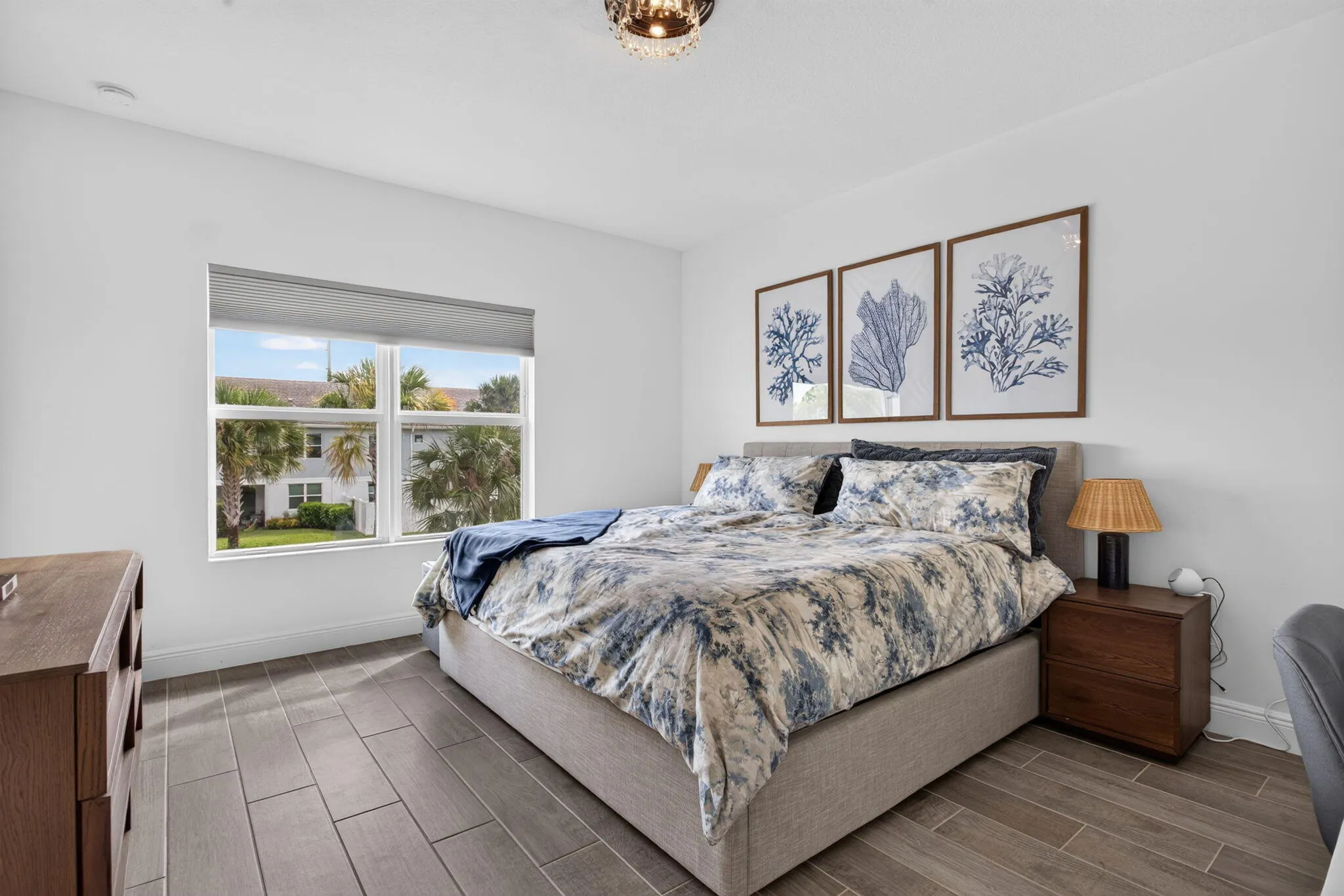 532 SANDERLING Circle