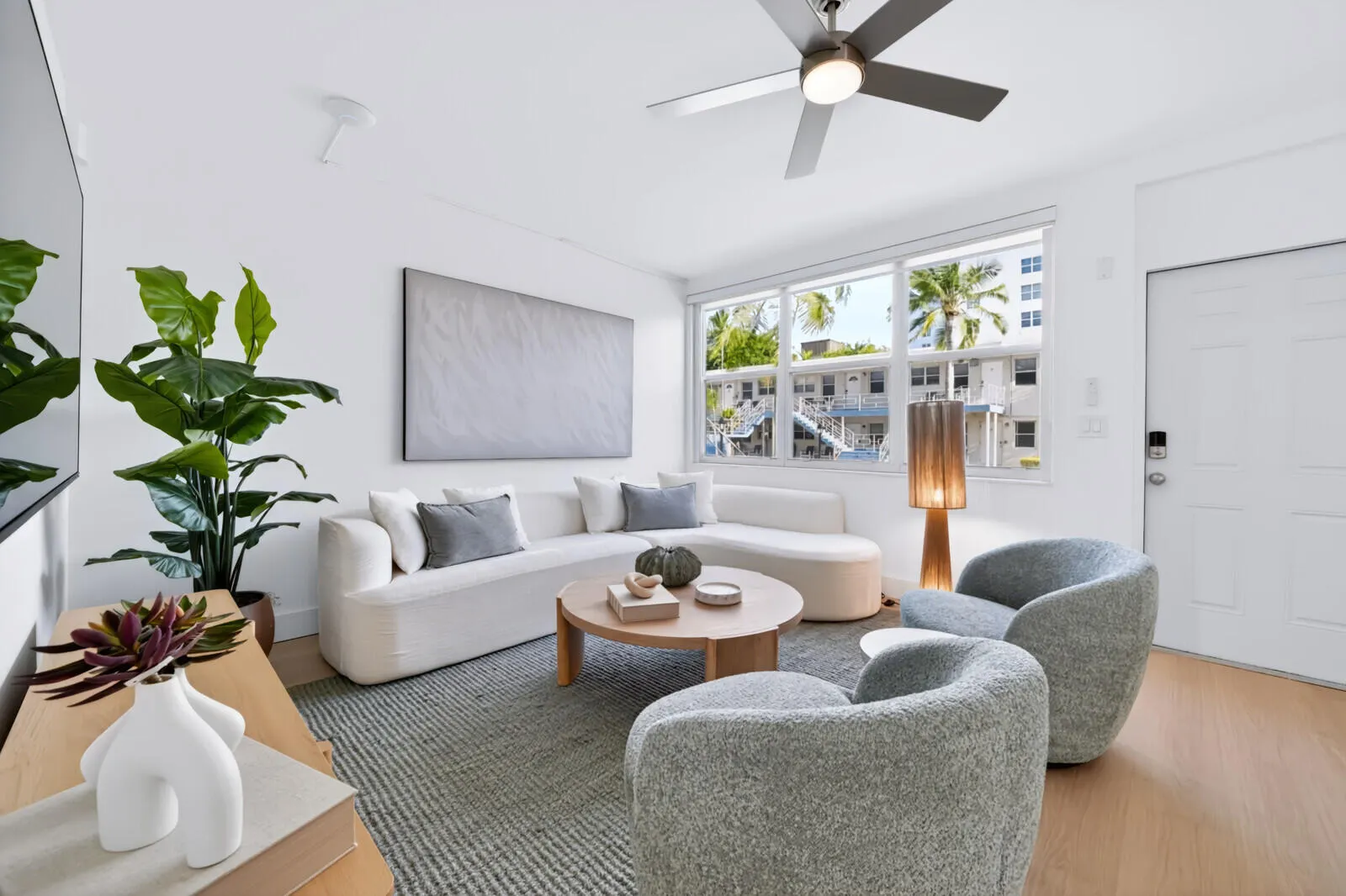 741 Bayshore Drive #2 S