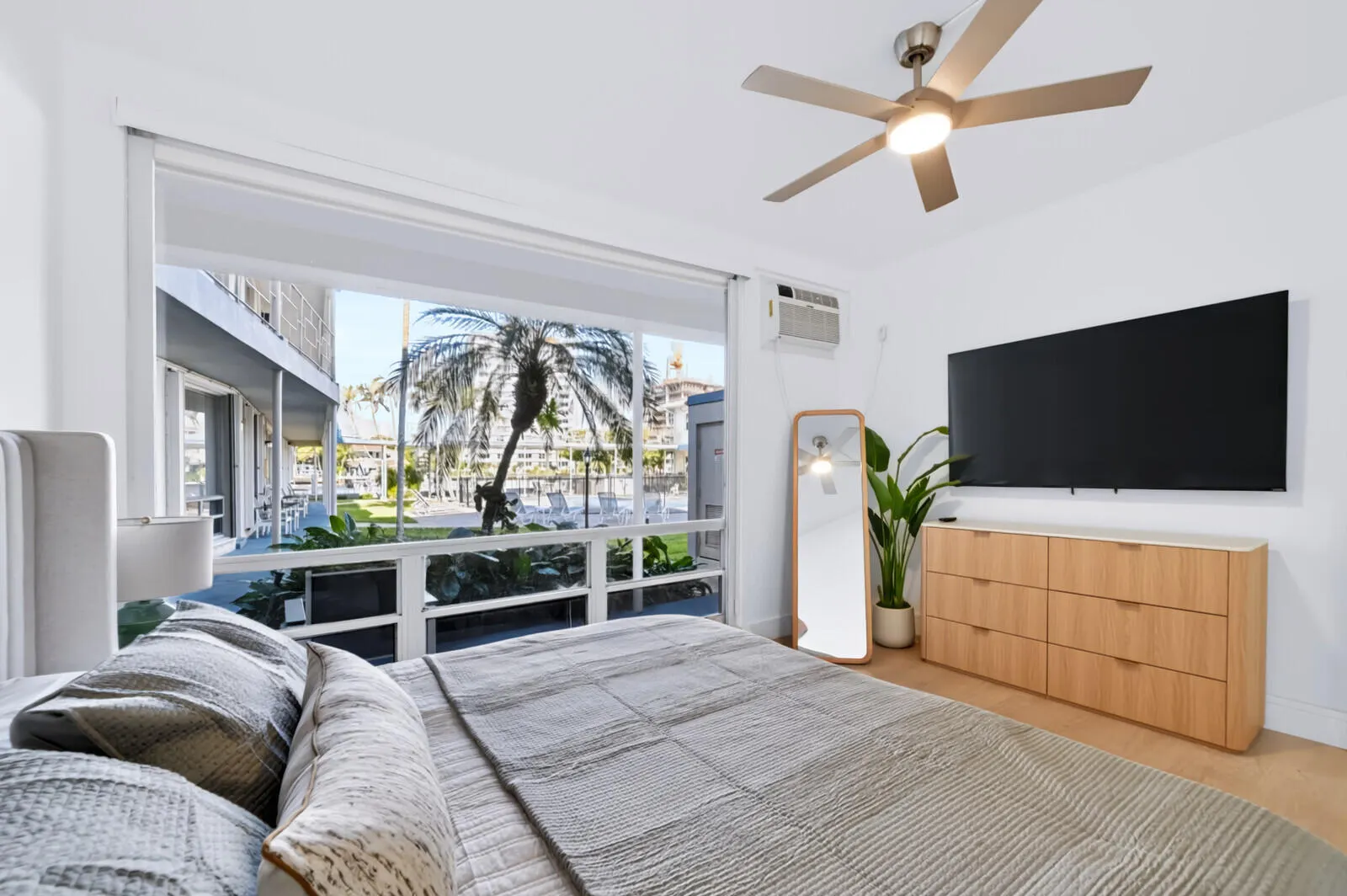 741 Bayshore Drive #2 S