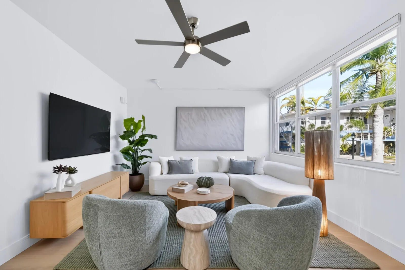 741 Bayshore Drive #2 S
