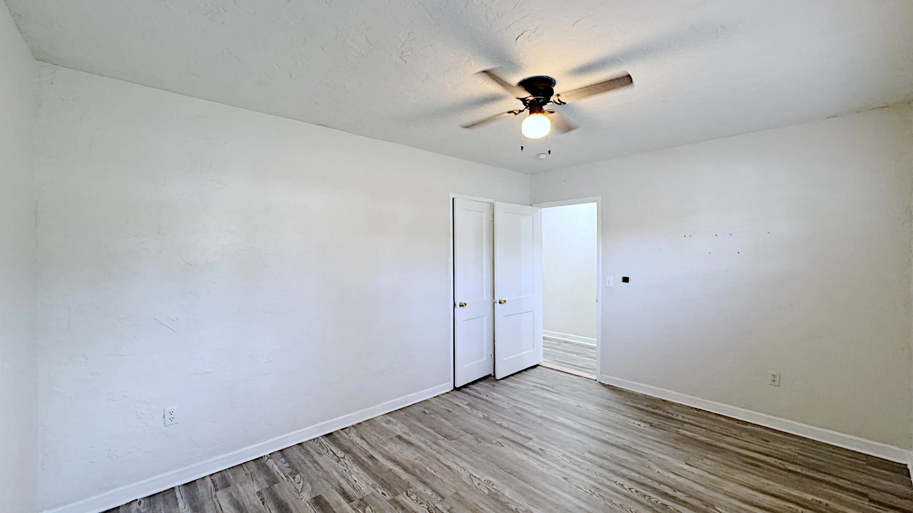 213 SW 3RD Place