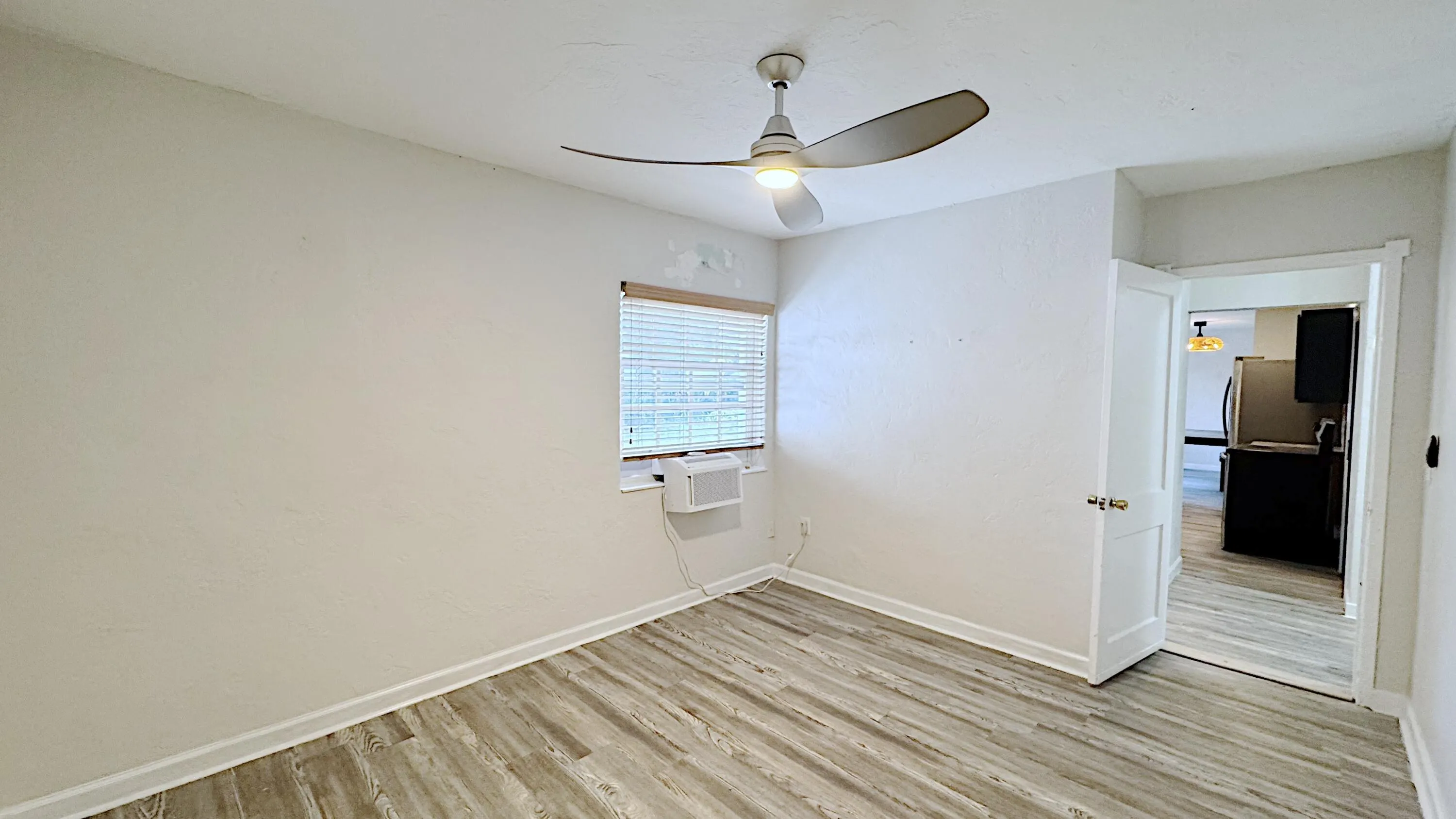213 SW 3RD Place