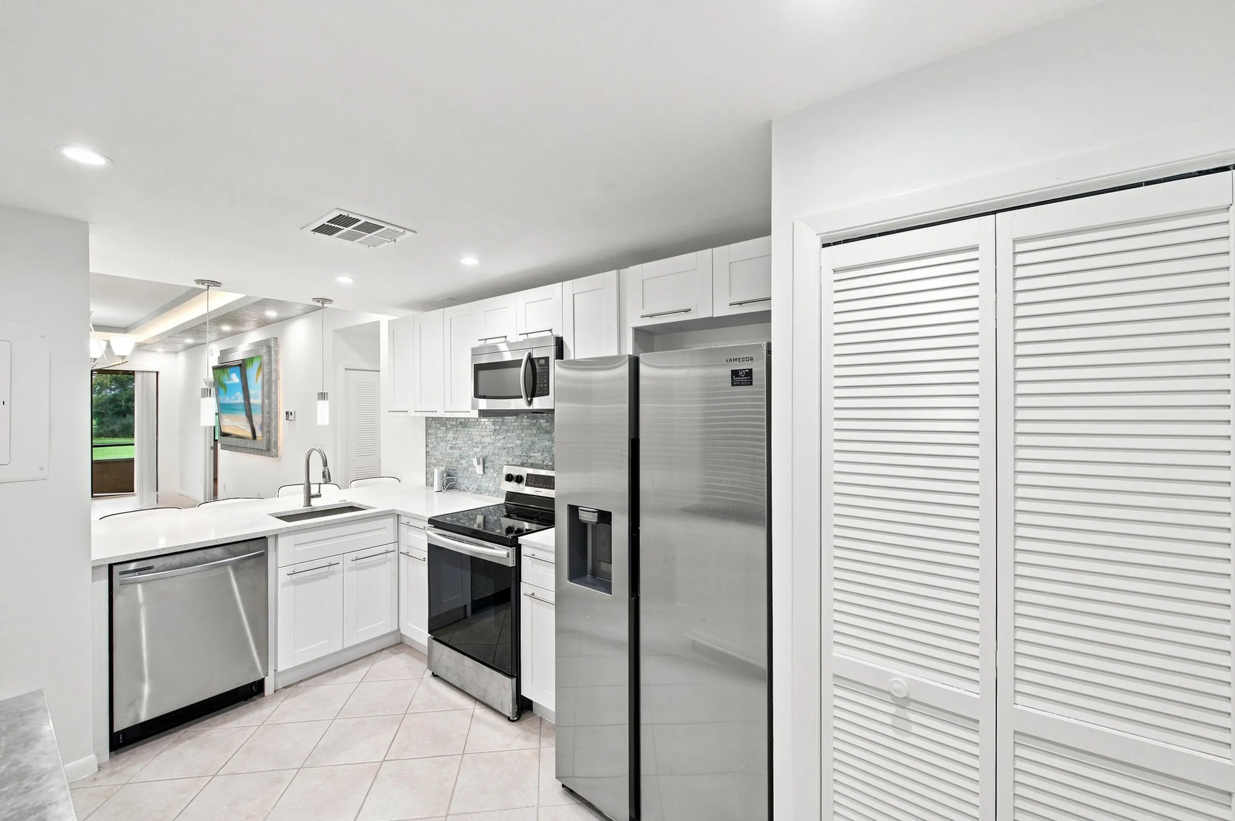 7508 LA PAZ Boulevard #107