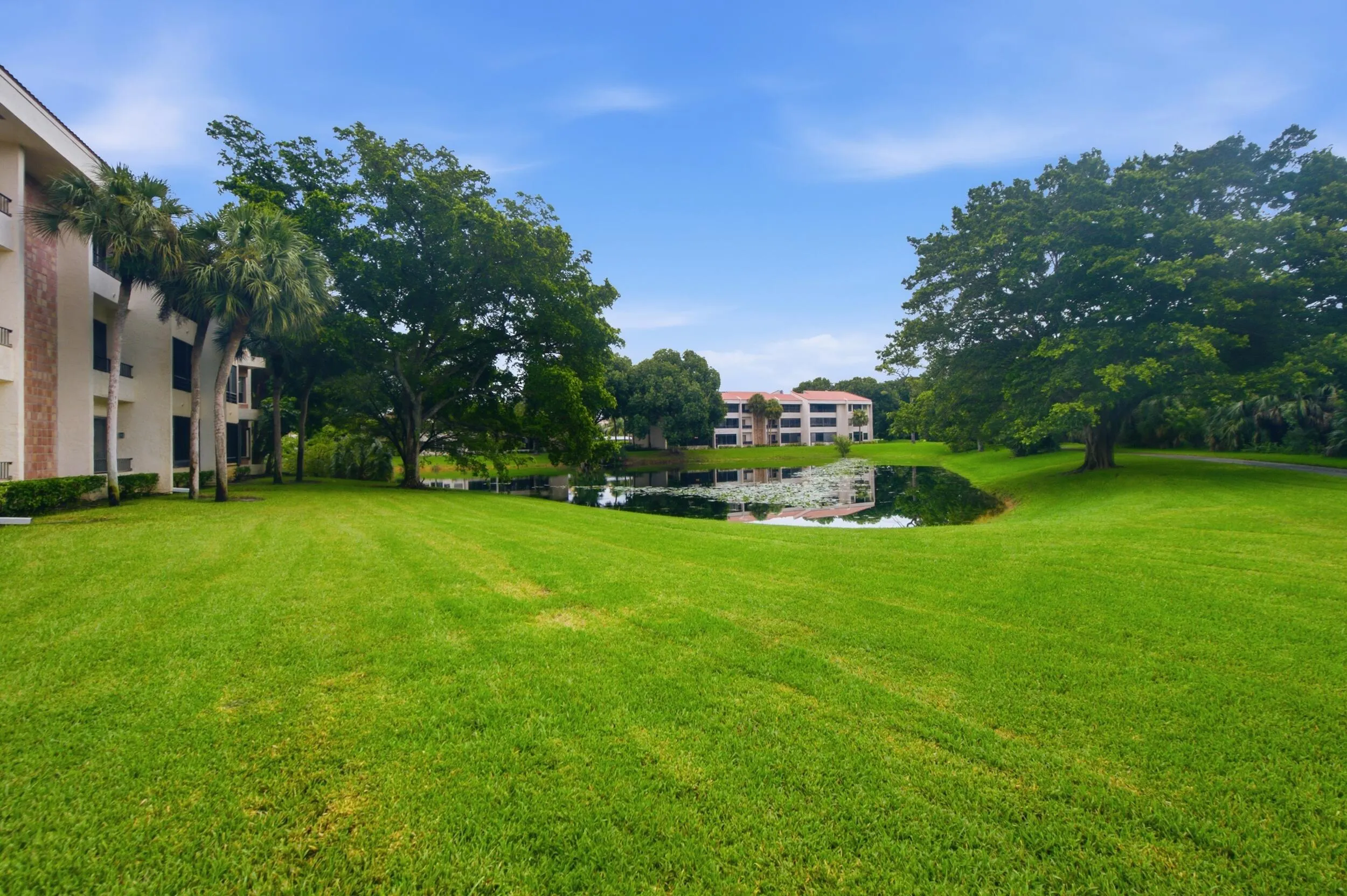 7508 LA PAZ Boulevard #107