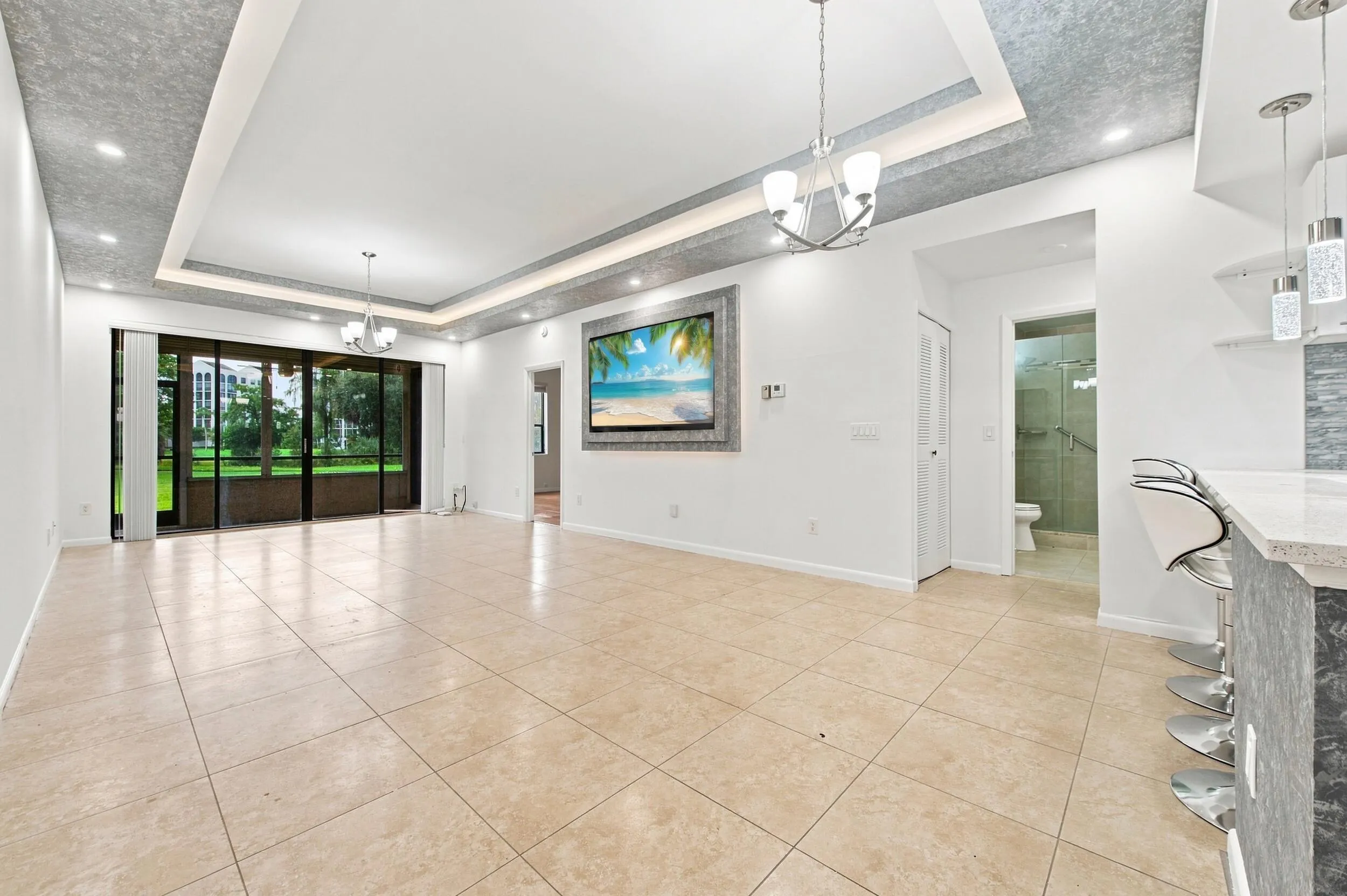 7508 LA PAZ Boulevard #107