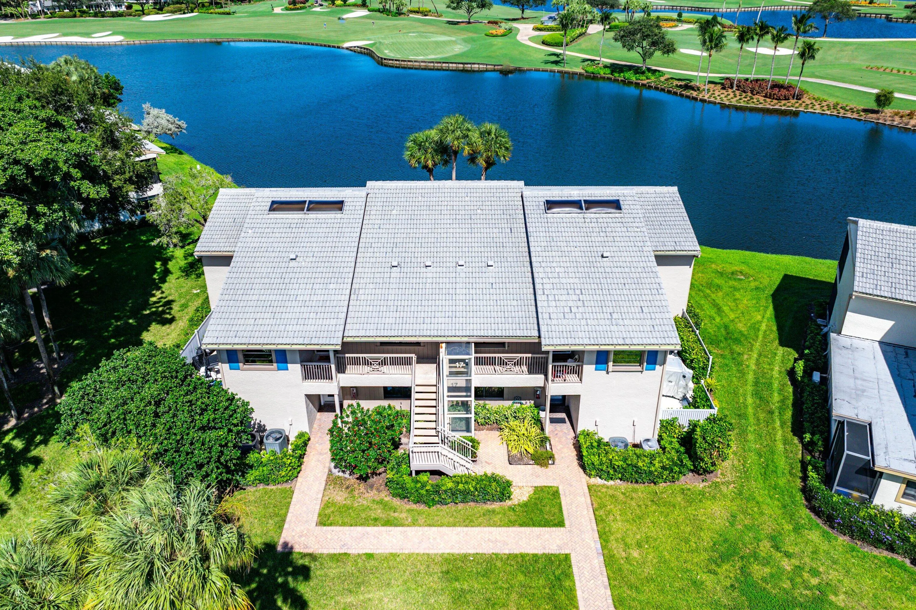 17 EASTGATE Drive #B