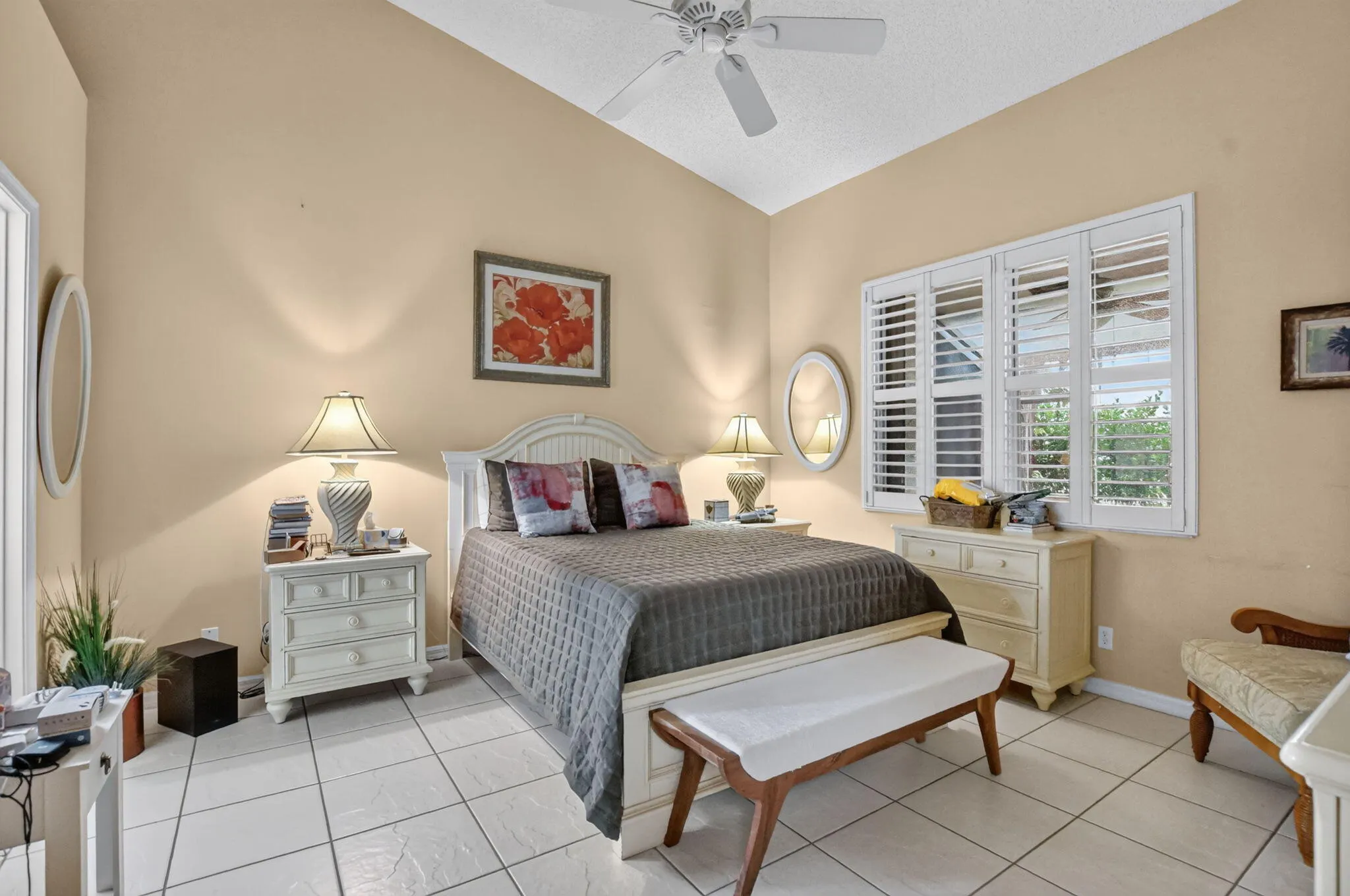 15221 Ixora Road