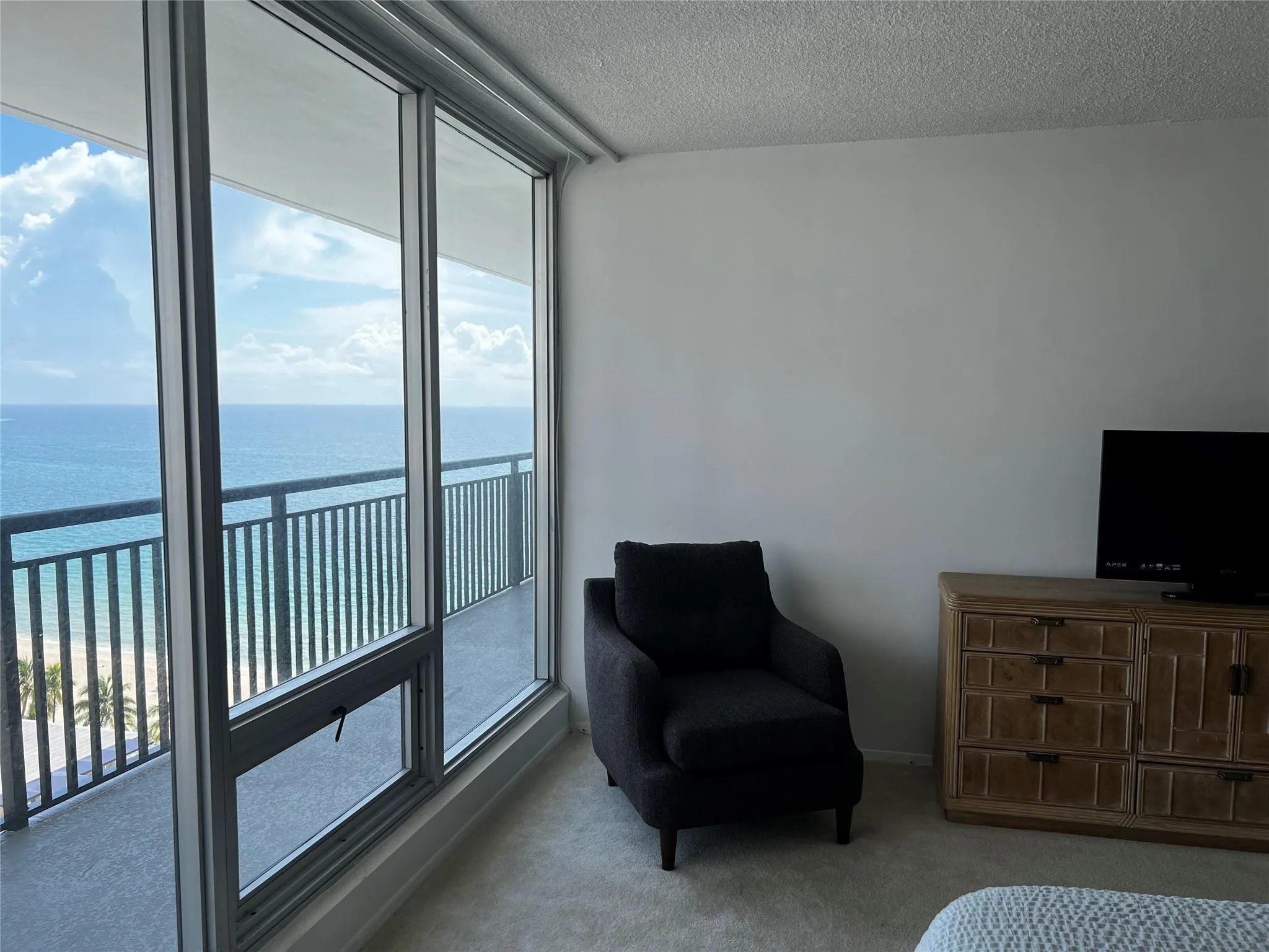 4280 GALT OCEAN Drive #15H