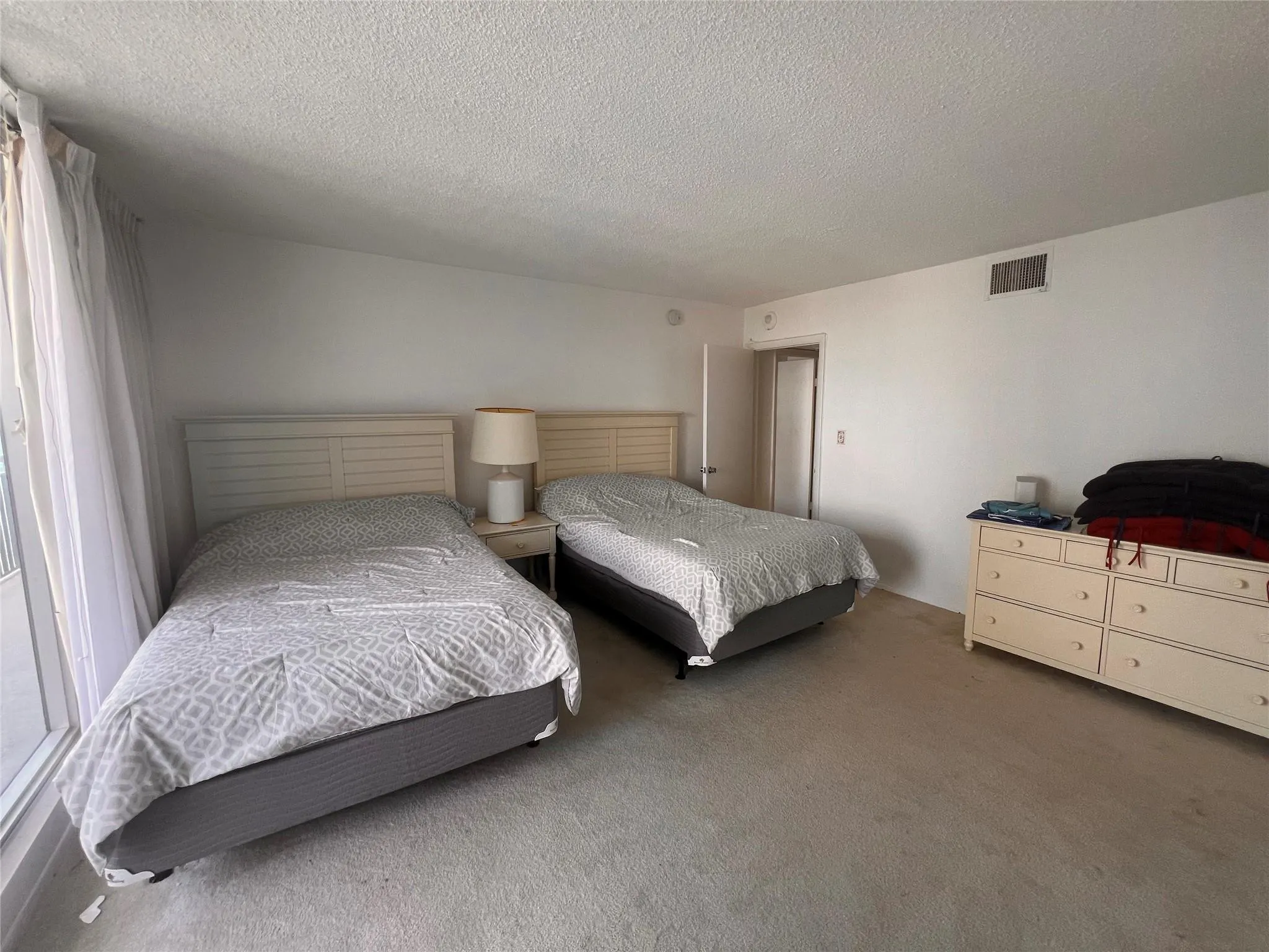 4280 GALT OCEAN Drive #15H
