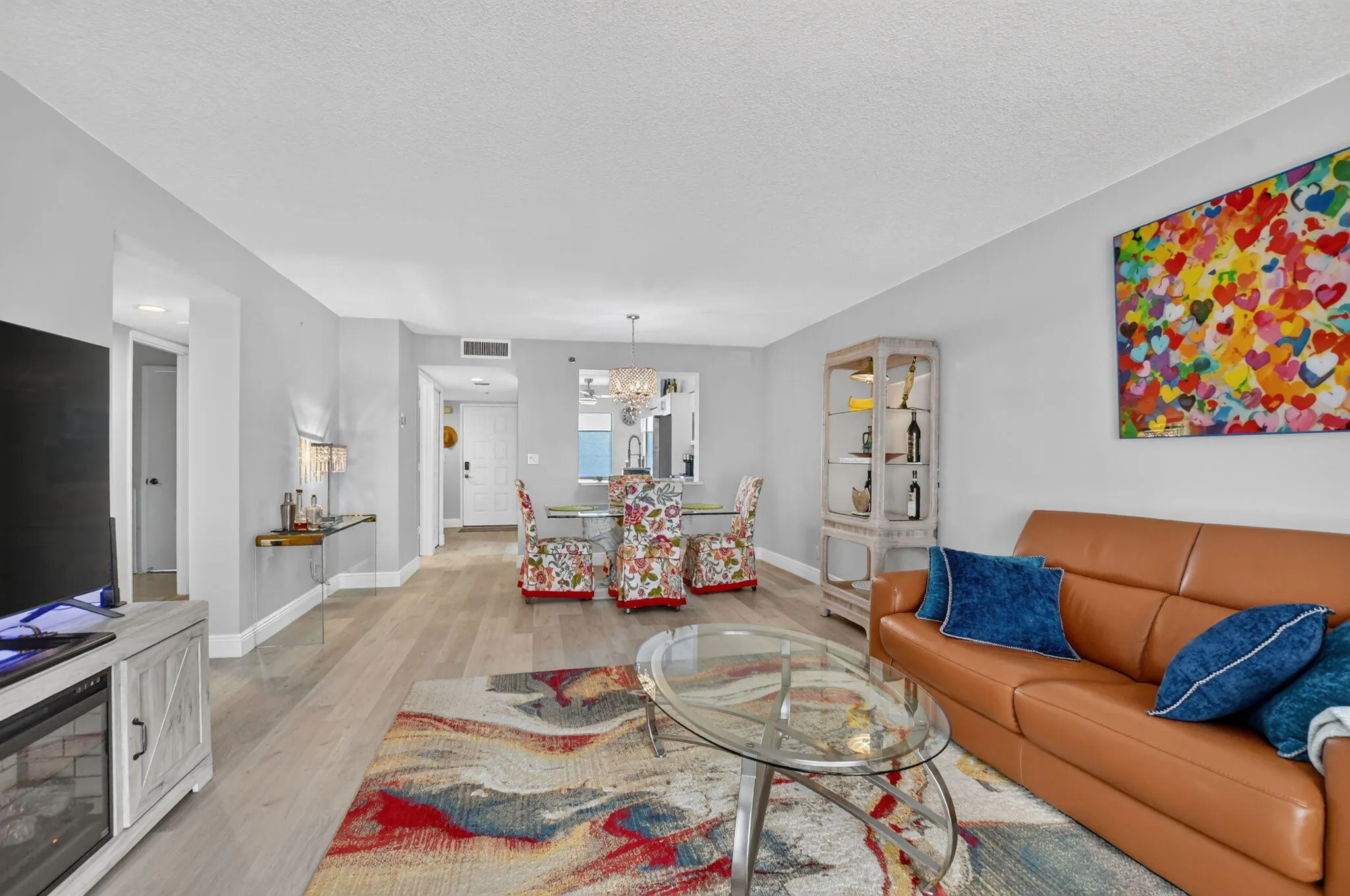 7290 KINGHURST Drive #807