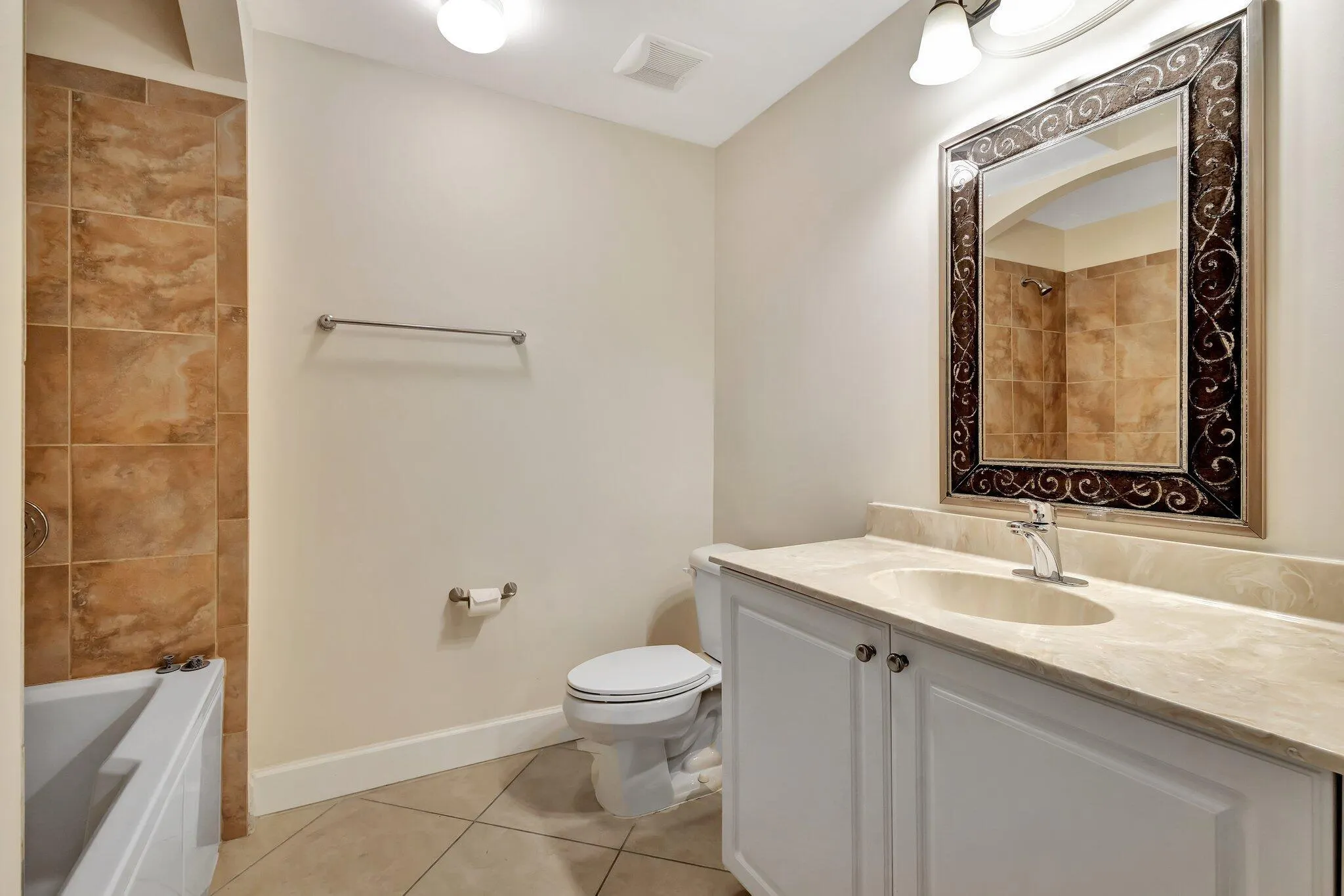 1660 RENAISSANCE COMMONS Boulevard #2124