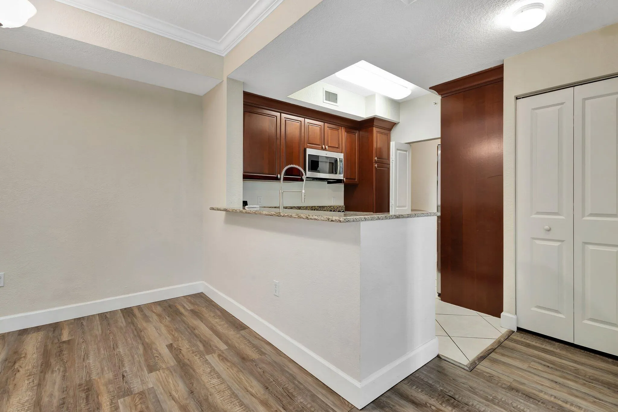 1660 RENAISSANCE COMMONS Boulevard #2124
