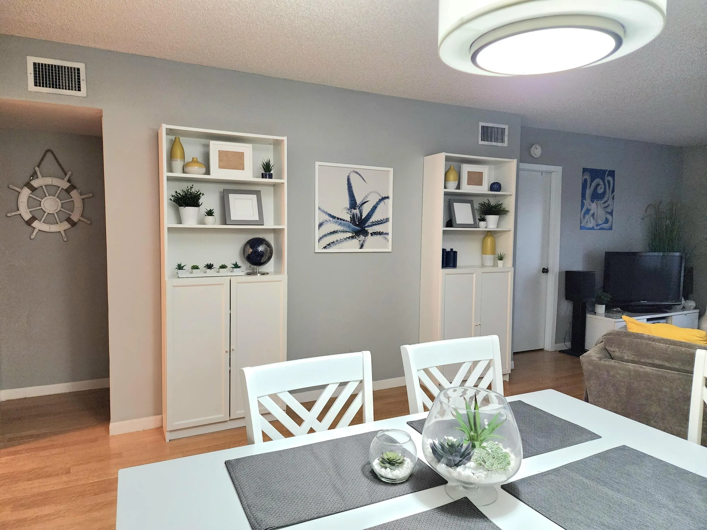285 SE 10TH Street #8A