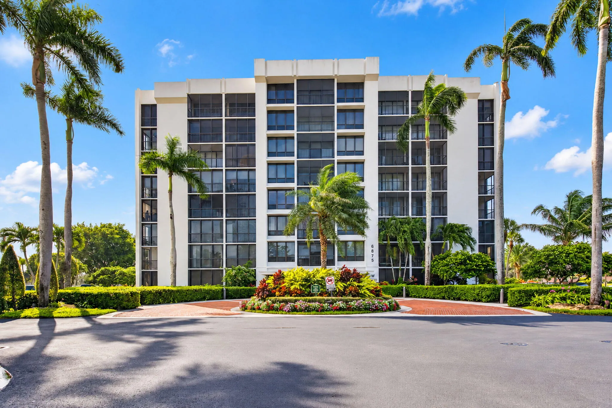 6875 Willow Wood Drive #2076