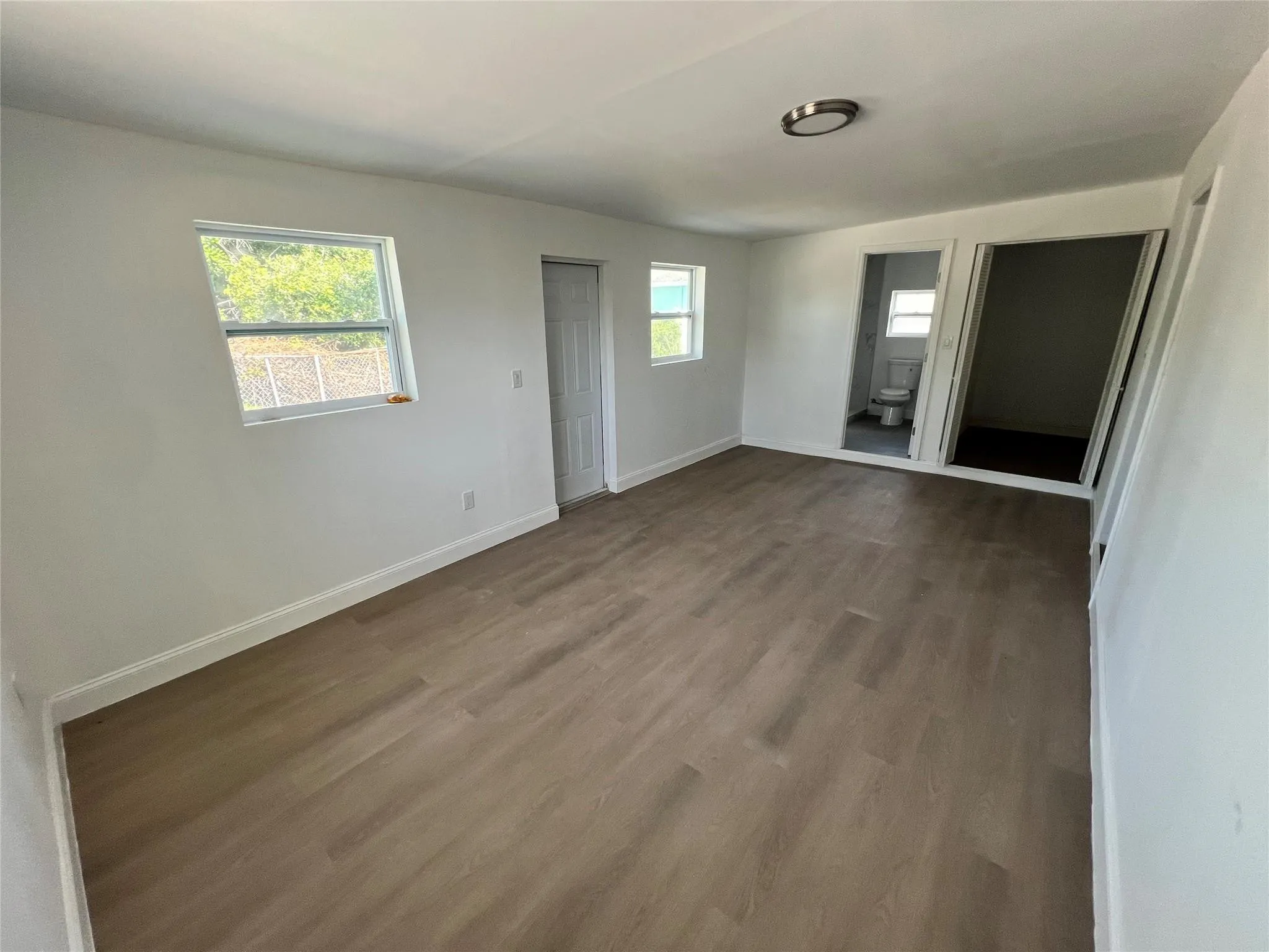 422 SW 4TH Avenue #B
