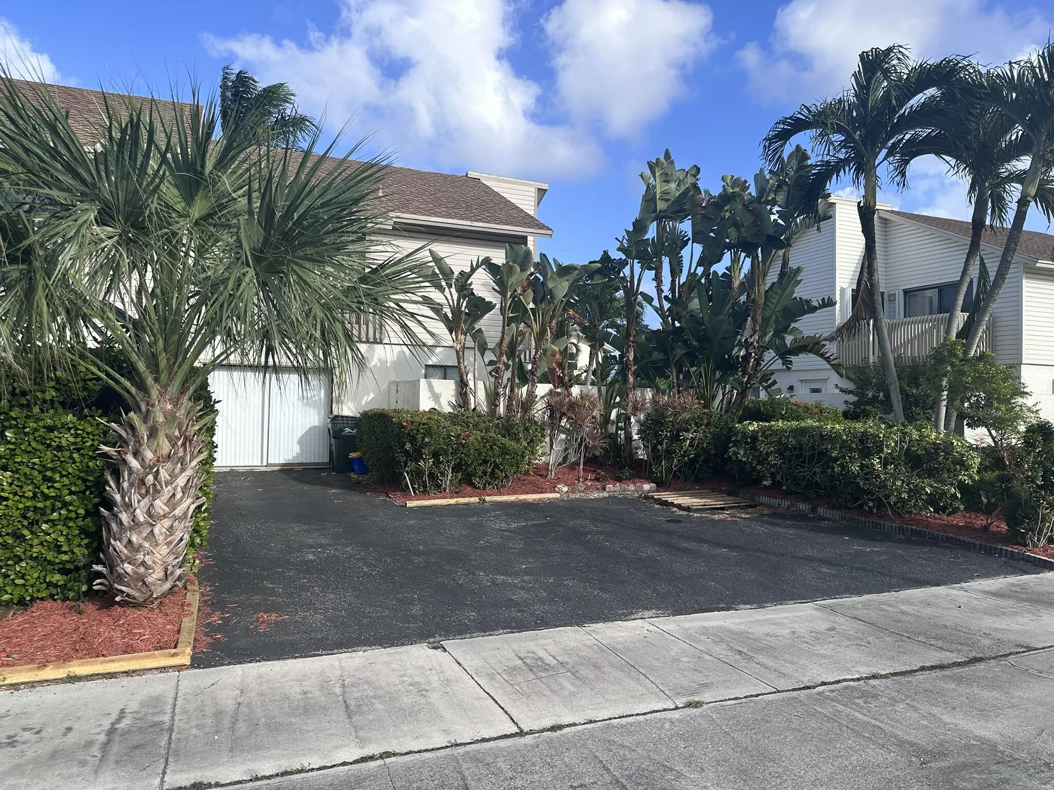 3017 Florida Boulevard