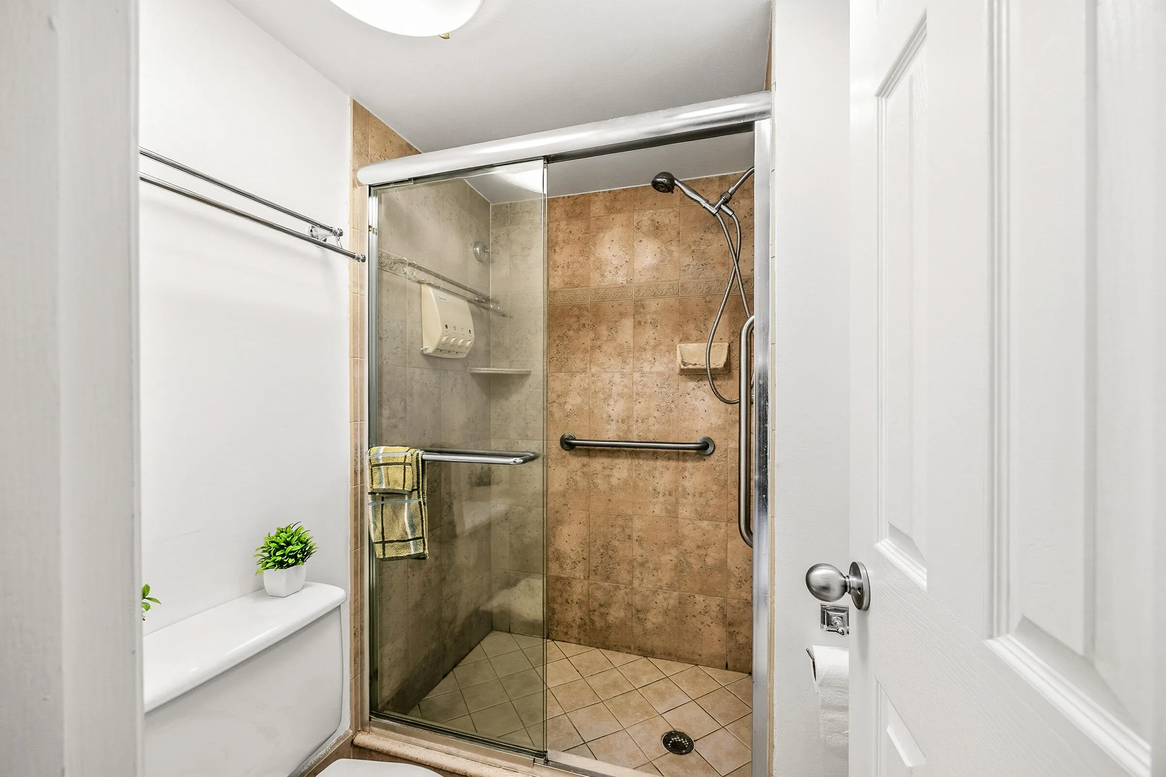 2225 SW 15TH Street #223