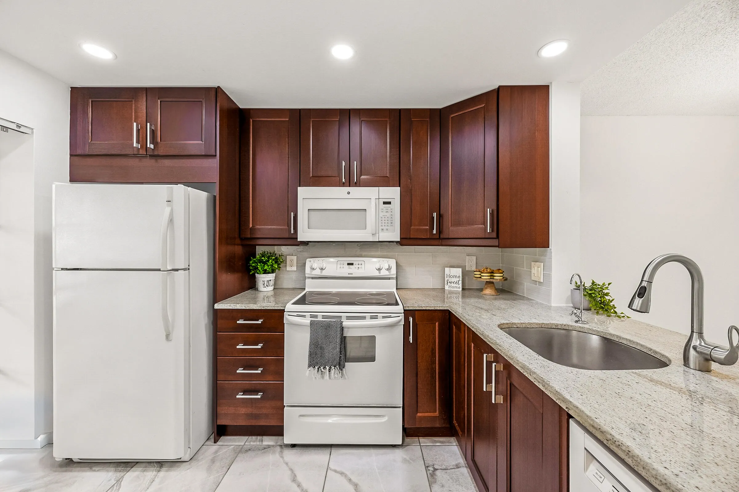 2225 SW 15TH Street #223