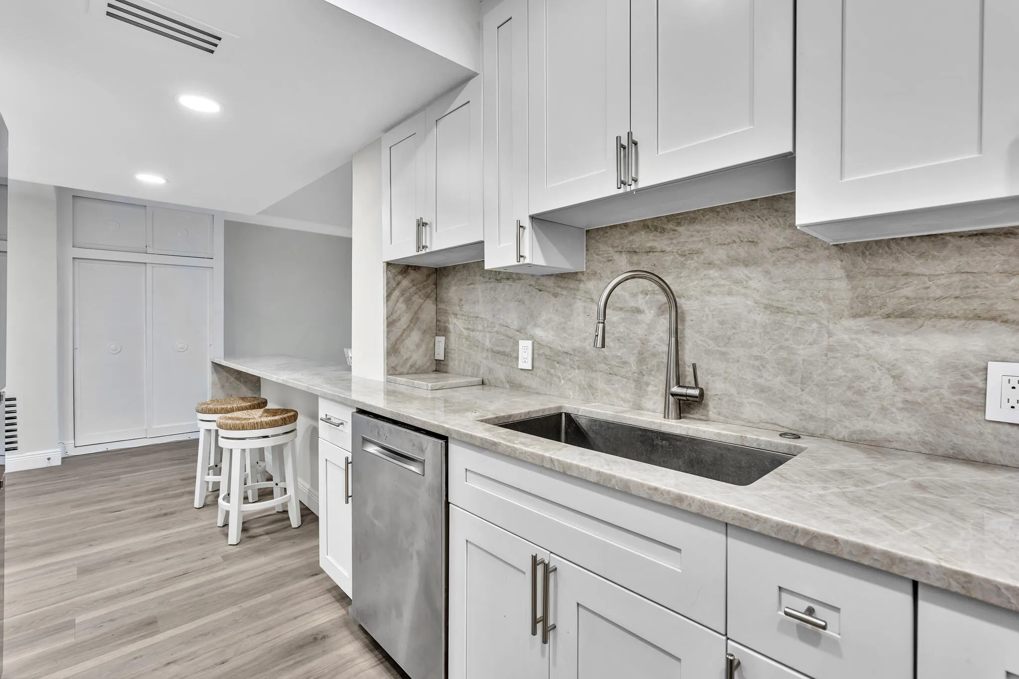 2840 S OCEAN Boulevard #3230
