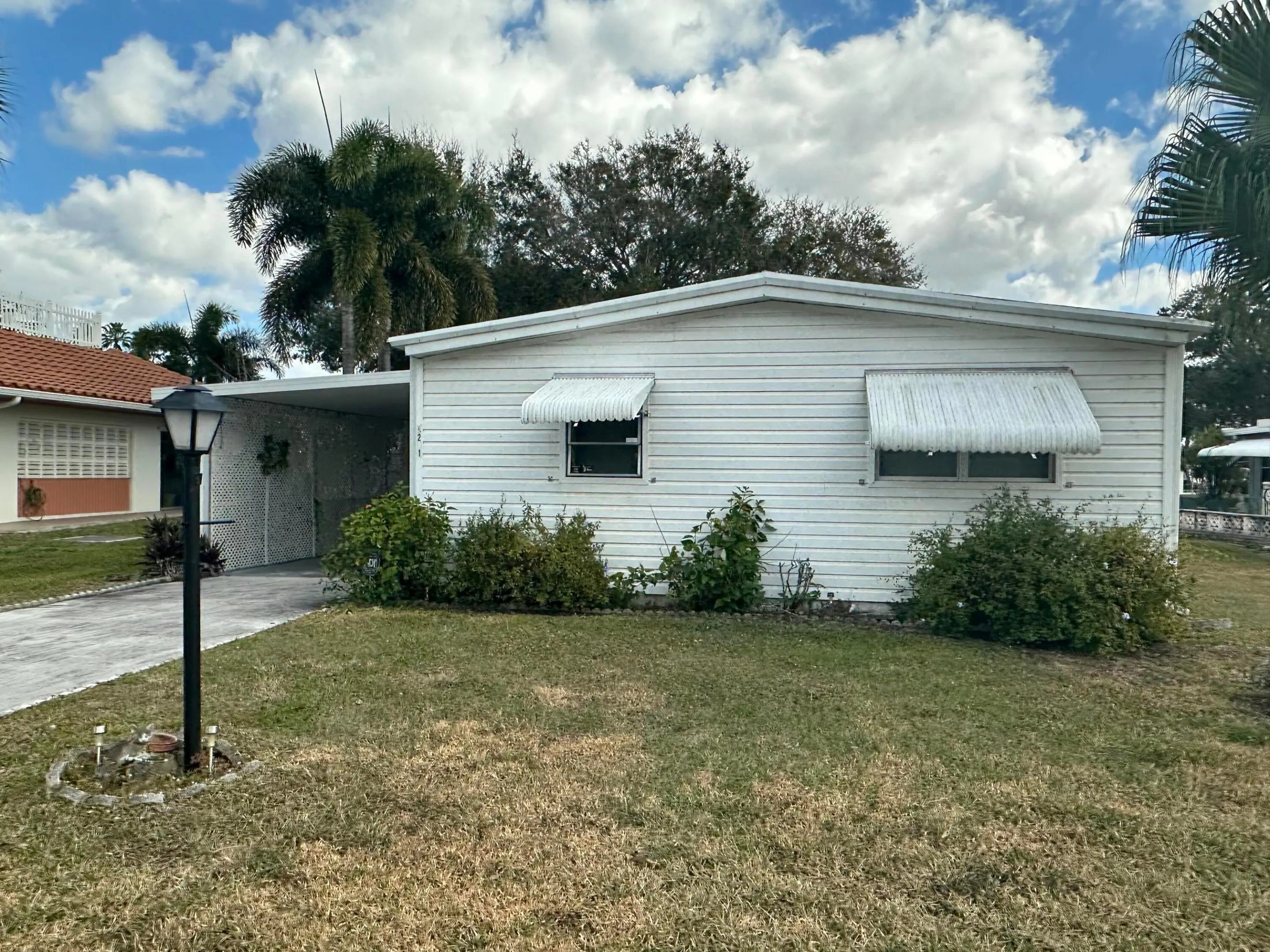 8261 E CLUB Road