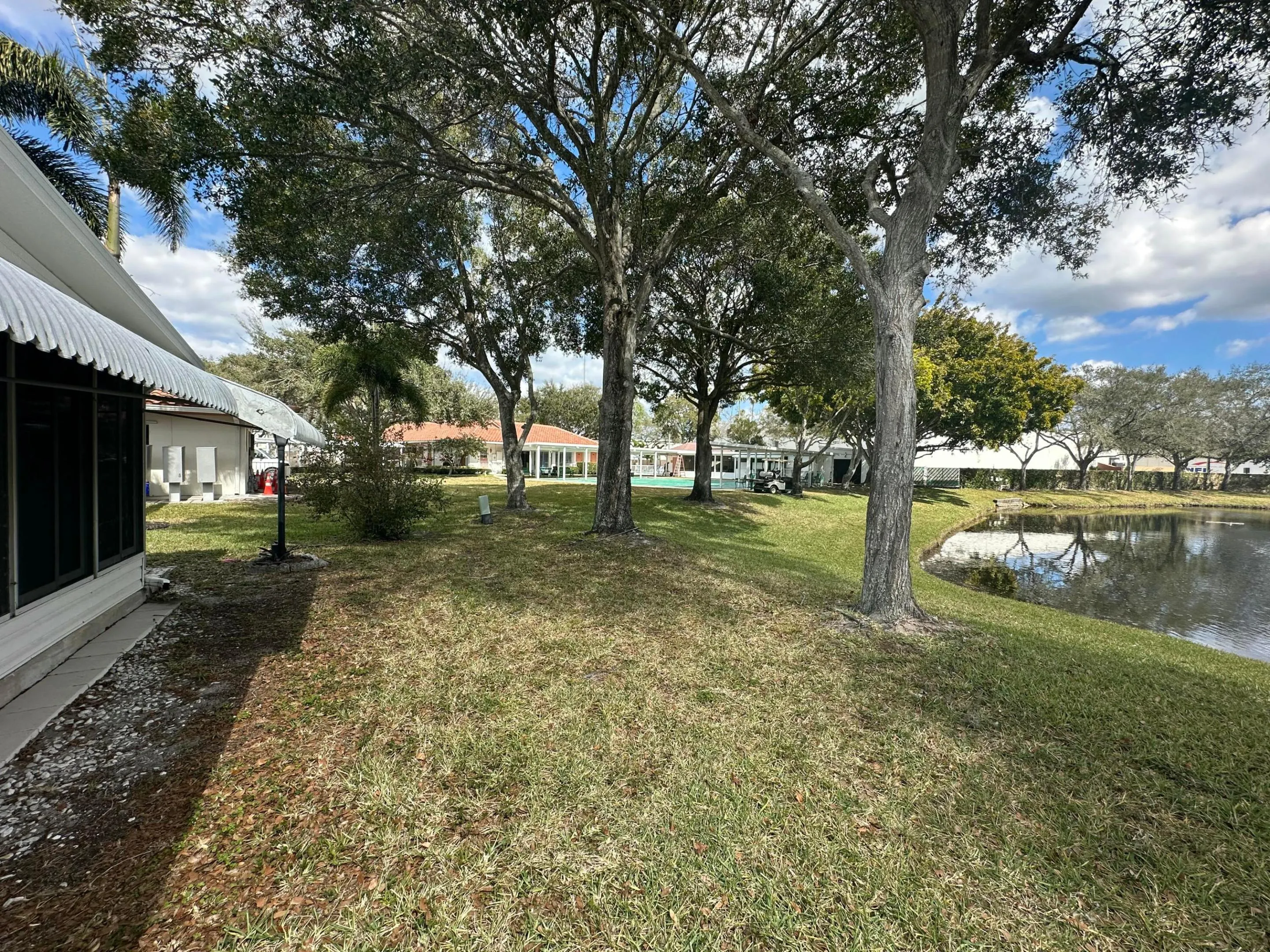 8261 E CLUB Road